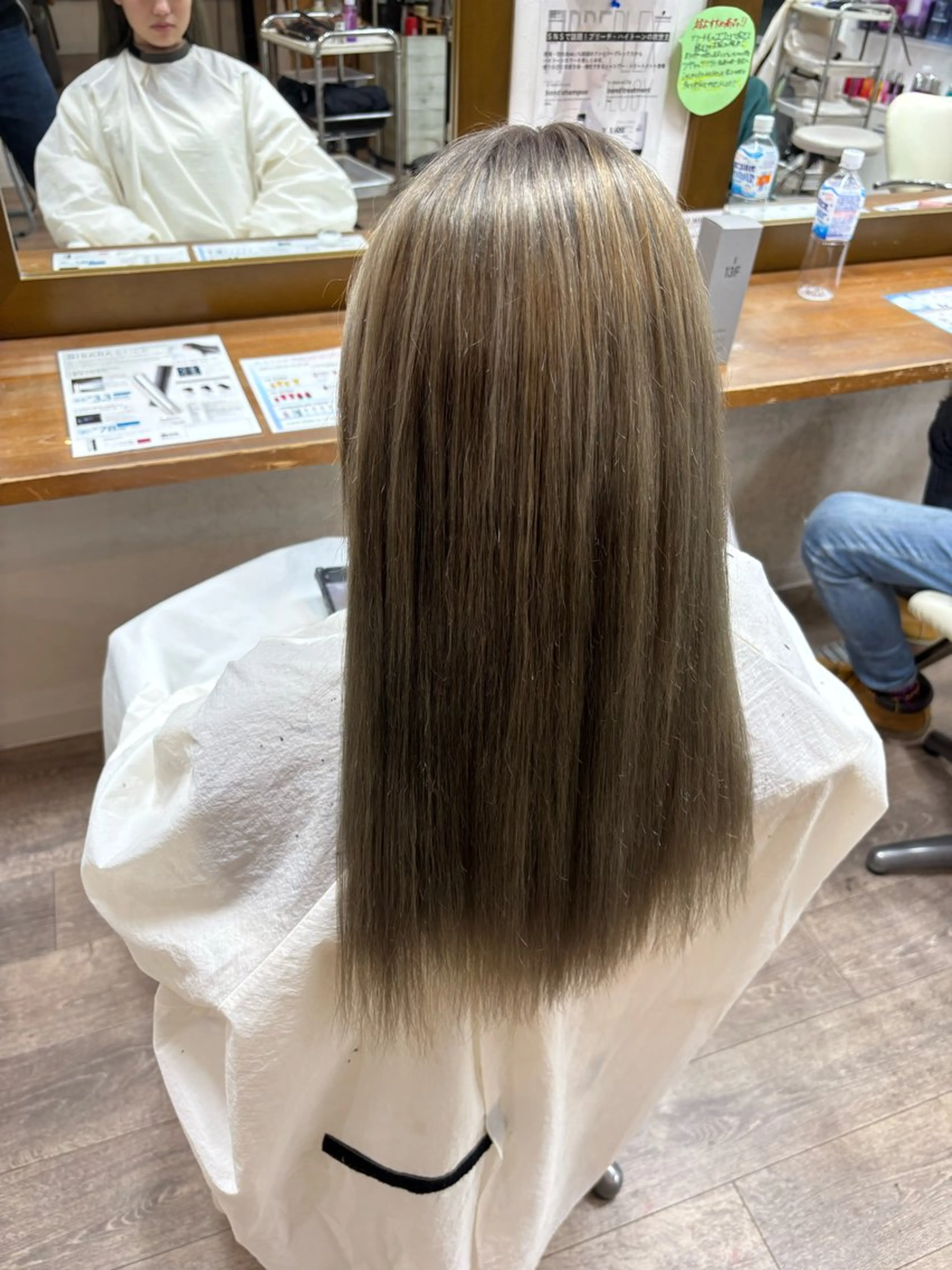 ロング ヘアカラー トリートメント 艶カラー🫧/シール エクステRYOKAのヘアスタイル