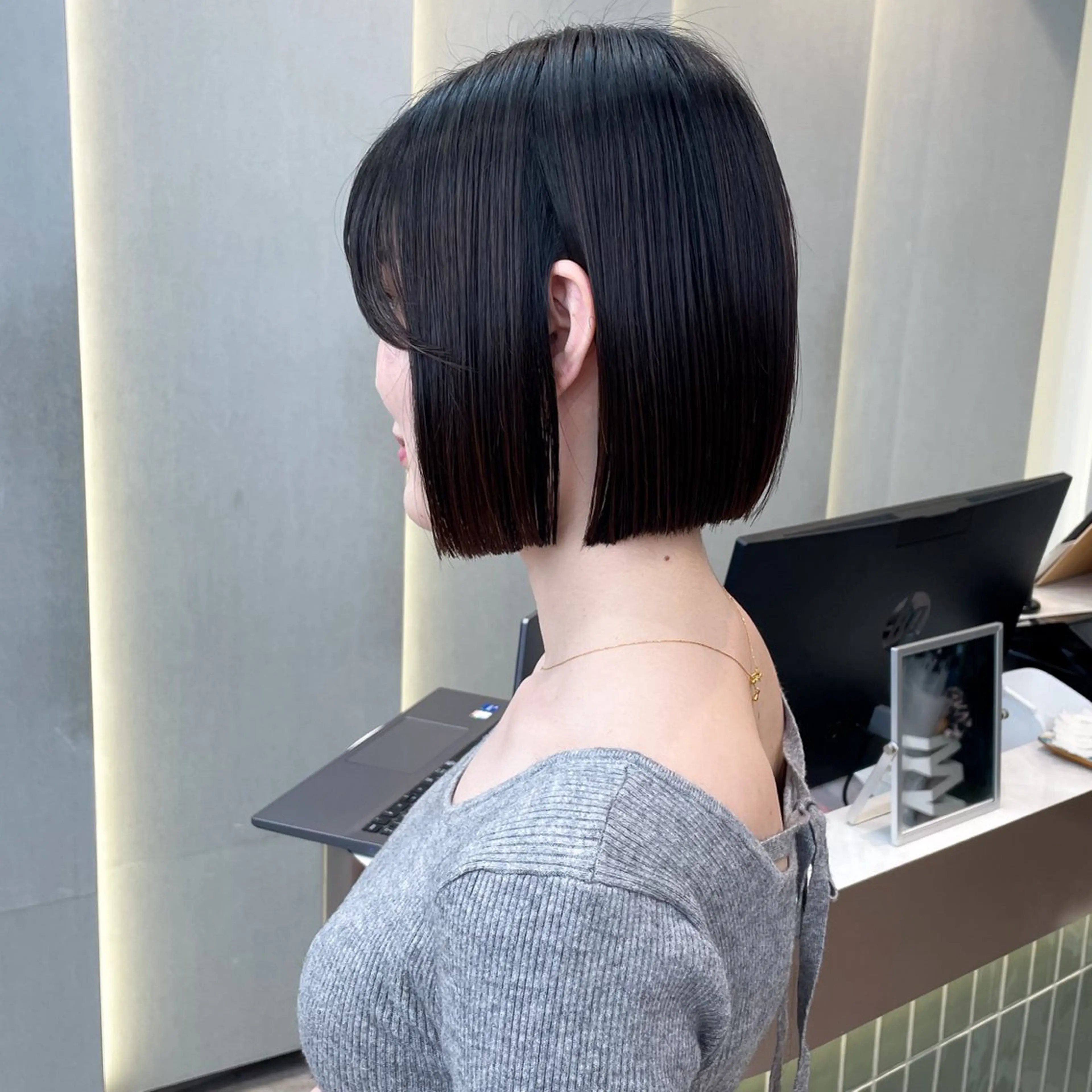 ショート カット トリートメント 縮毛矯正/ストンボブ Wカラー💎ヒデジのヘアスタイル
