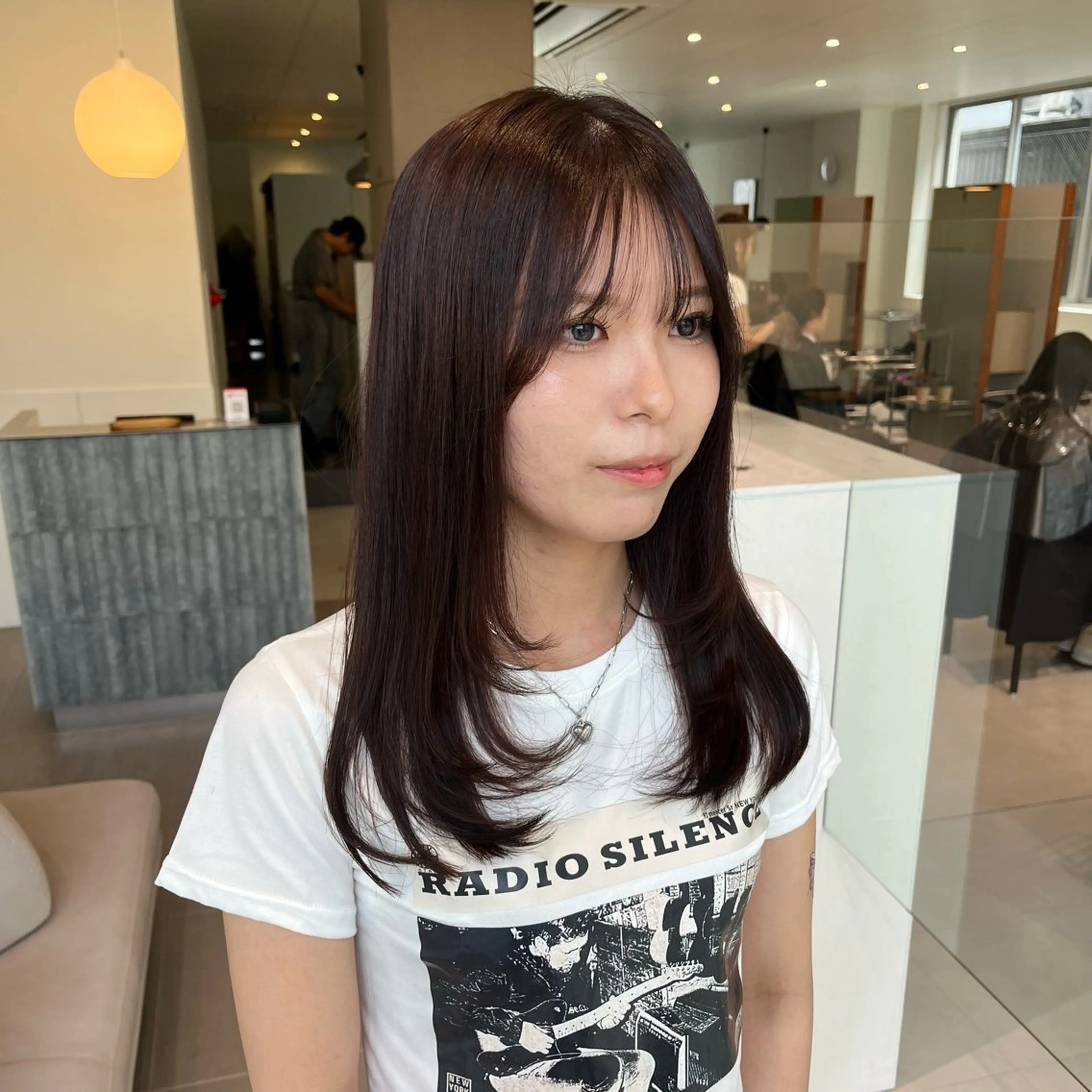 セミロング カラー ベージュカラー ブリーチ 透明感カラー ダブルカラー レイヤーカット 髪質改善/ボブ 🌻Mutsumiのヘアスタイル