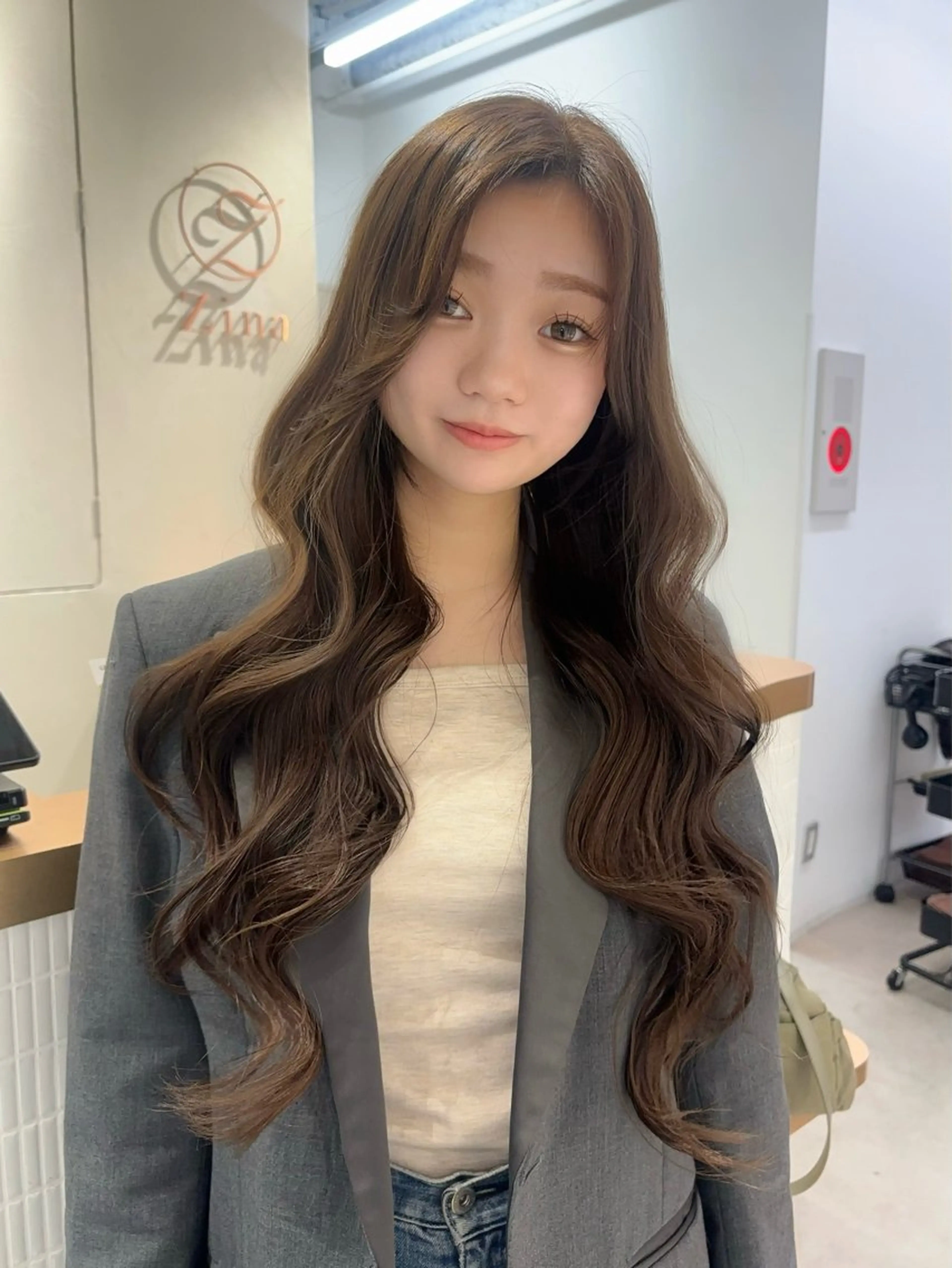 ロング カラー ヘアカラー トリートメント Zina難波/ 韓国ヘア🐰mikuのヘアスタイル