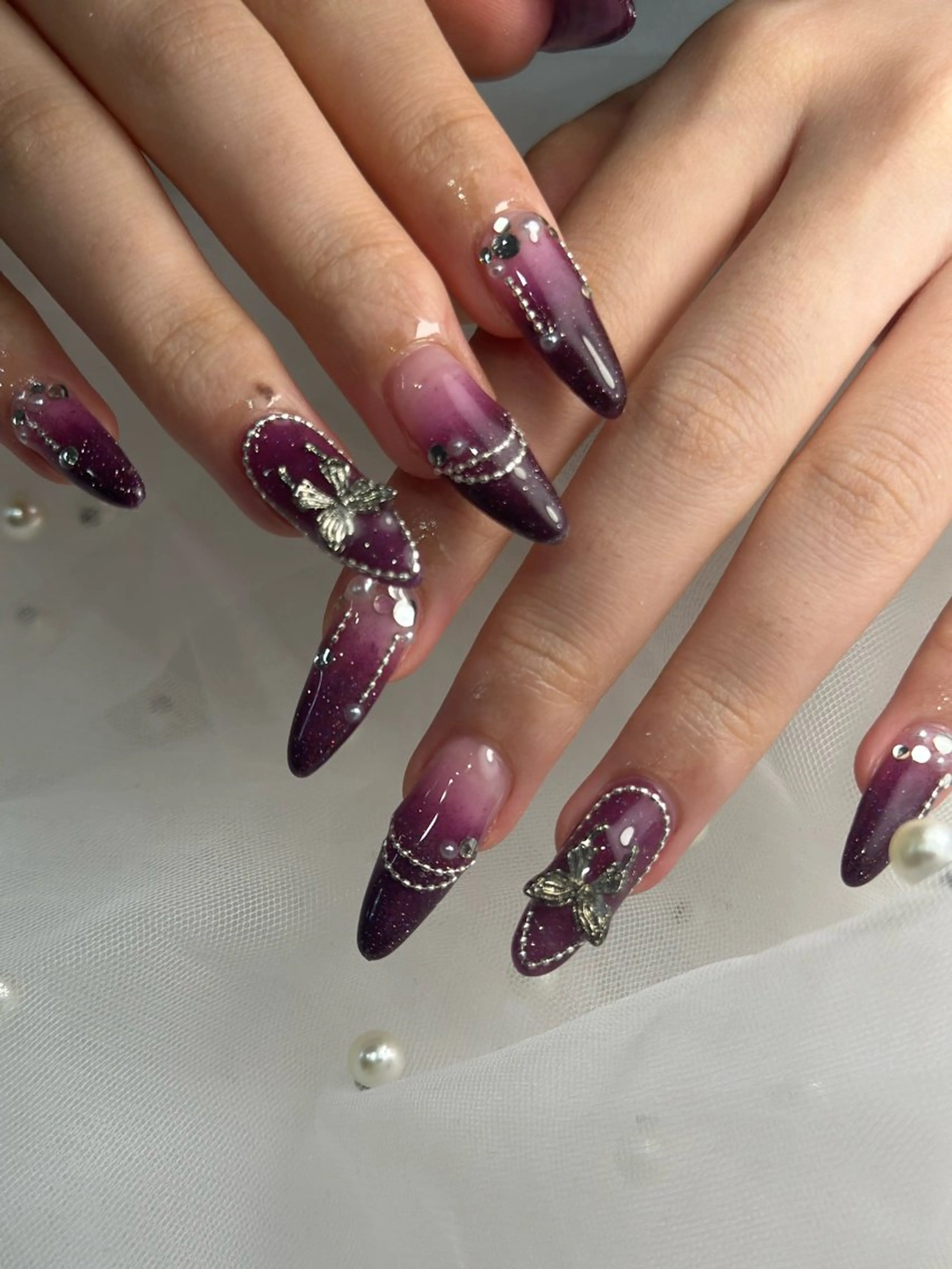 ネイル DL•BEAUTY / AKANEのネイルデザイン