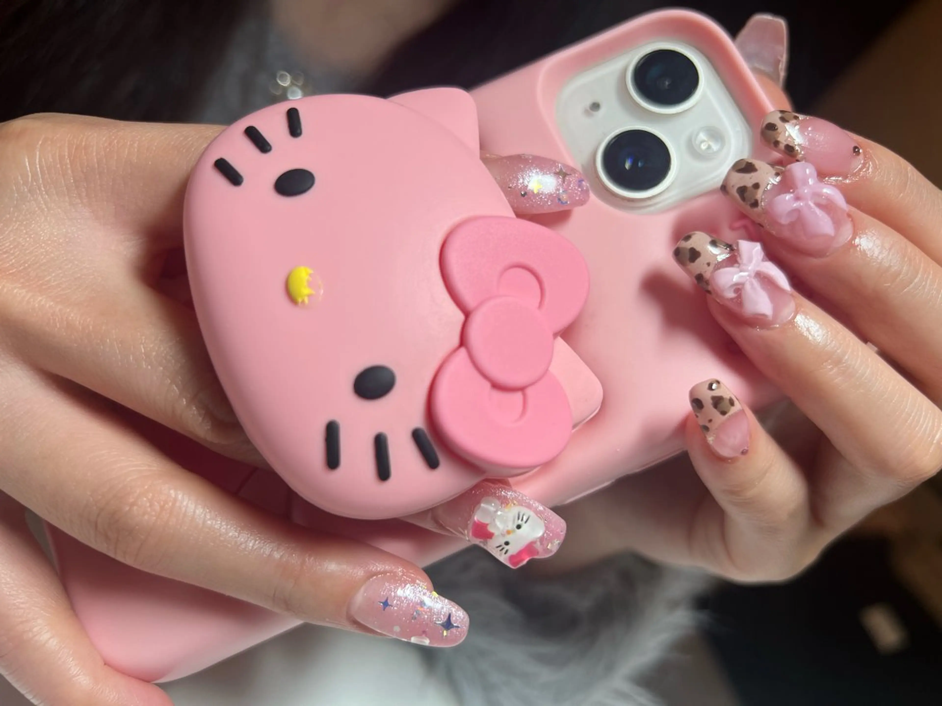 ネイル 髙城 亜紀のネイルデザイン