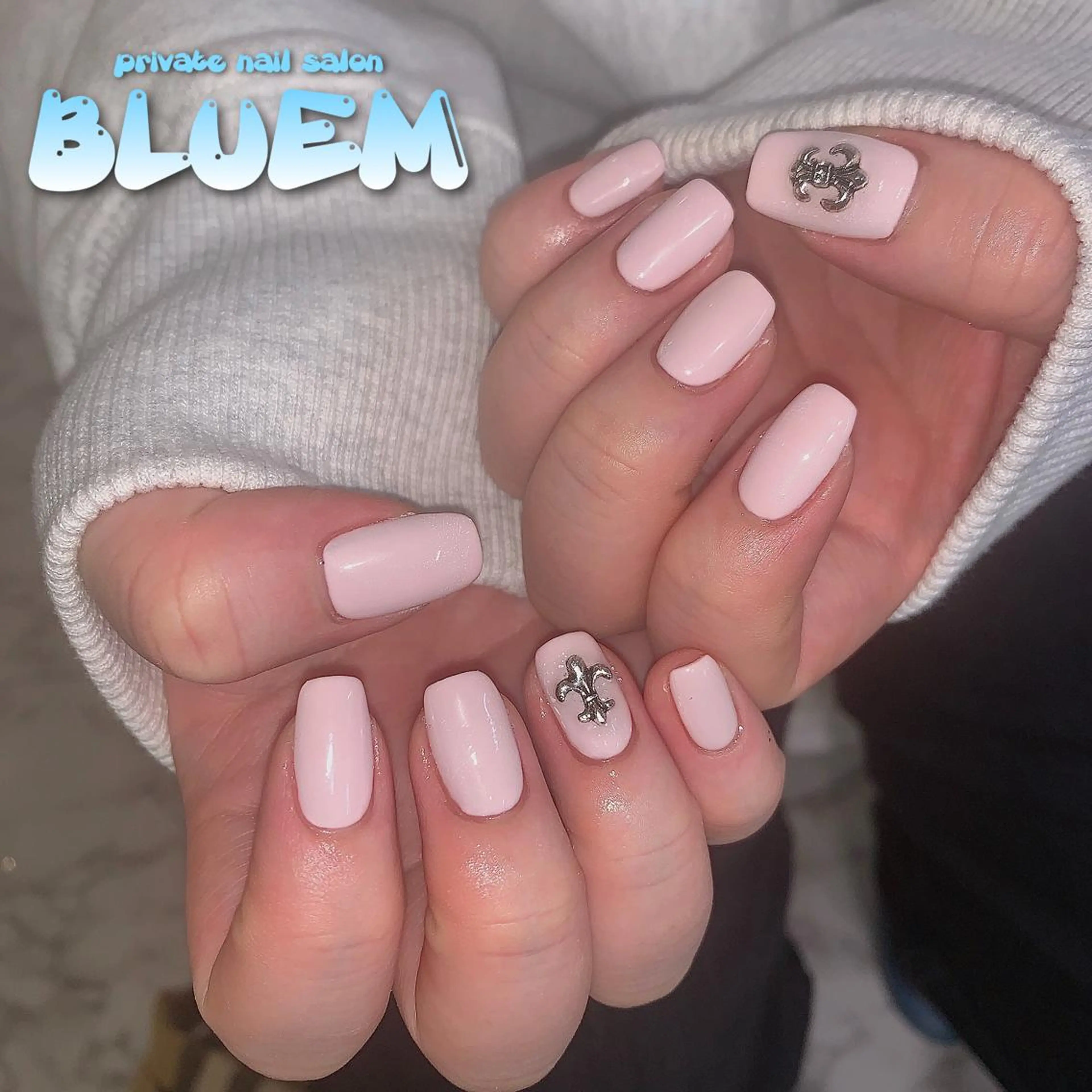 ネイル ハンドネイル BLUEM なな🐶のネイルデザイン