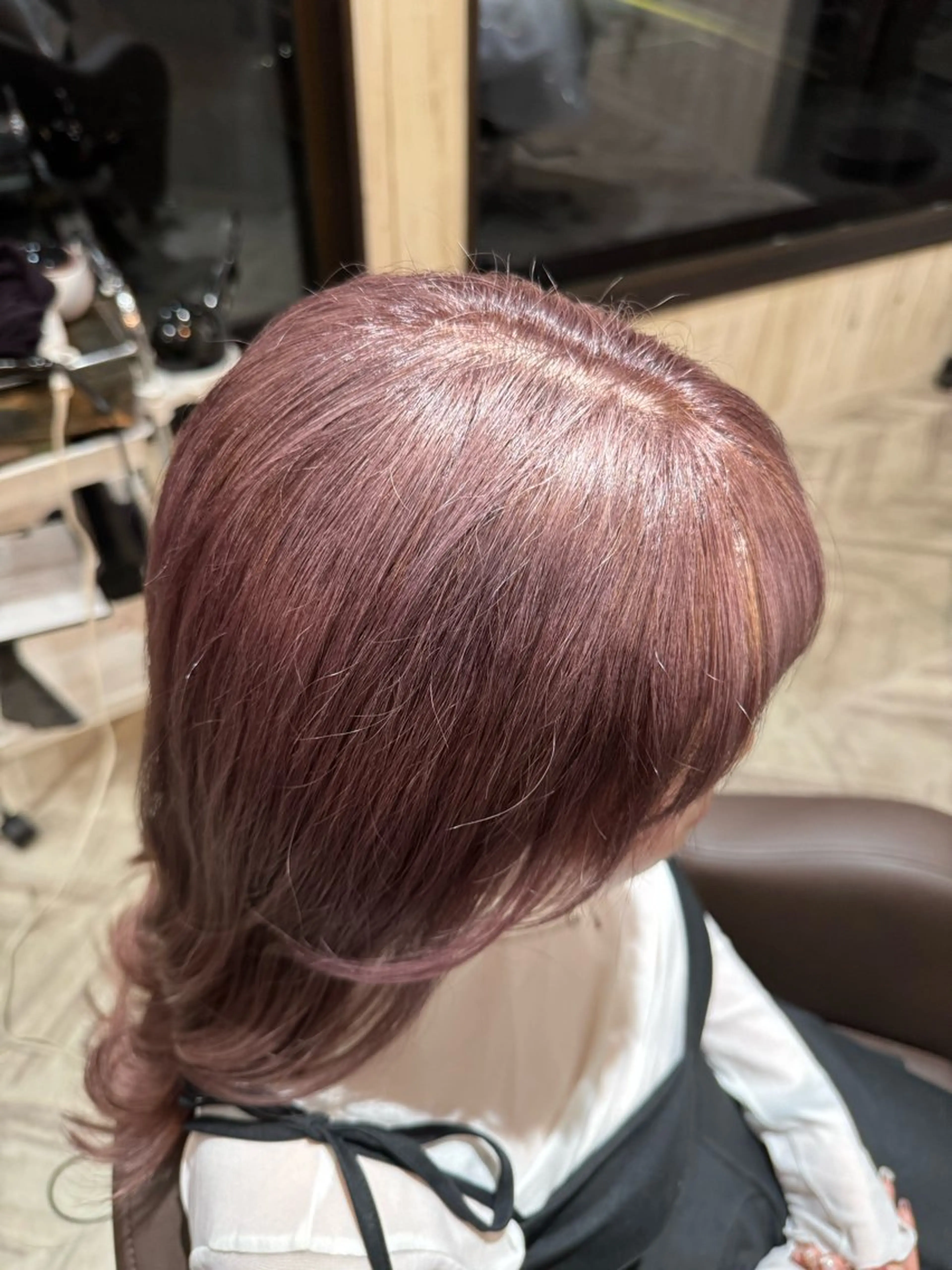 ロング カラー ベージュカラー ブリーチ ピンクカラー ピンクベージュ ヘアカラー 🫧透明感カラー/ 高橋めぐ🫧のヘアスタイル