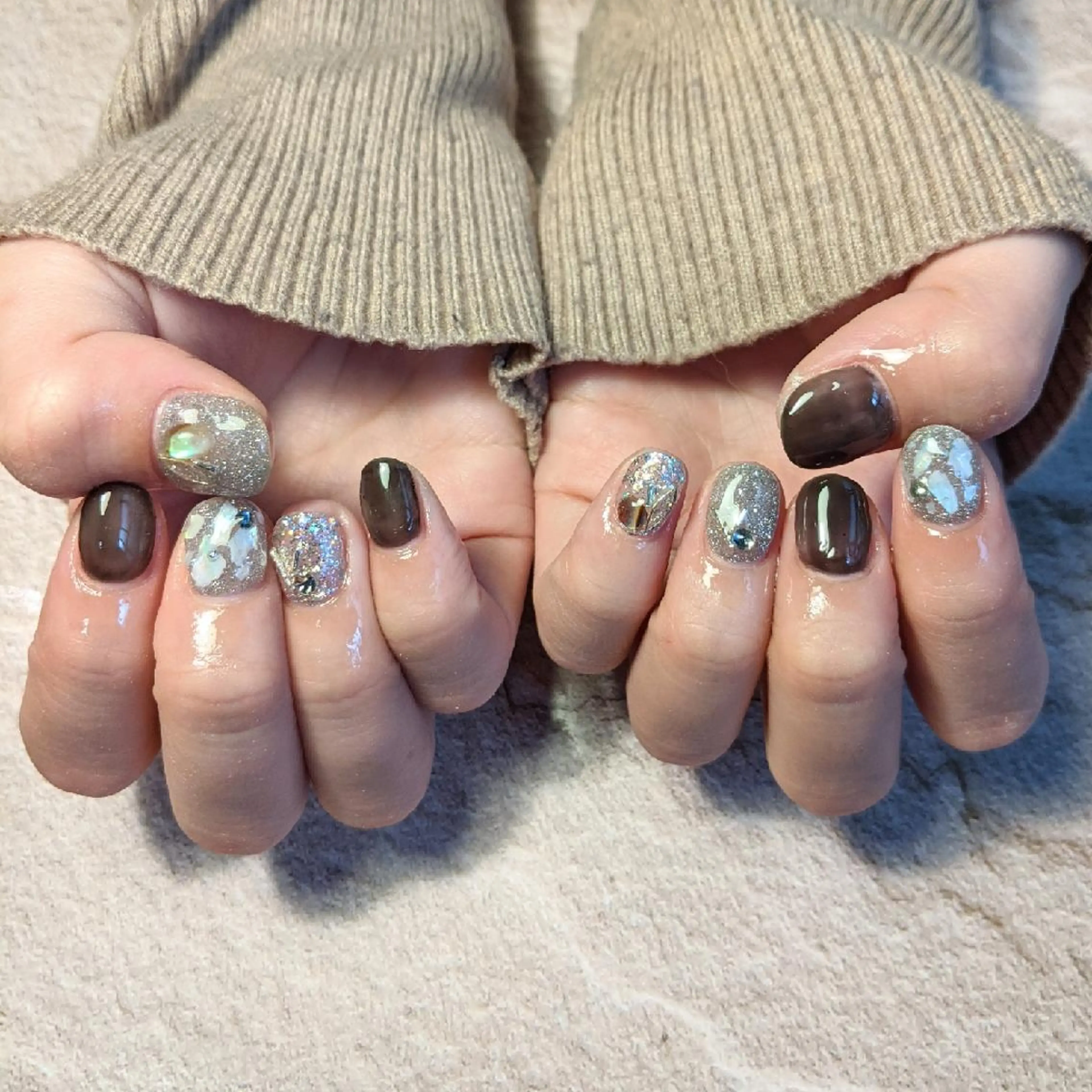 ネイル ｱｲﾗｯｼｭ ﾈｲﾙ ｻﾛﾝ つけるのマツエク・マツパデザイン