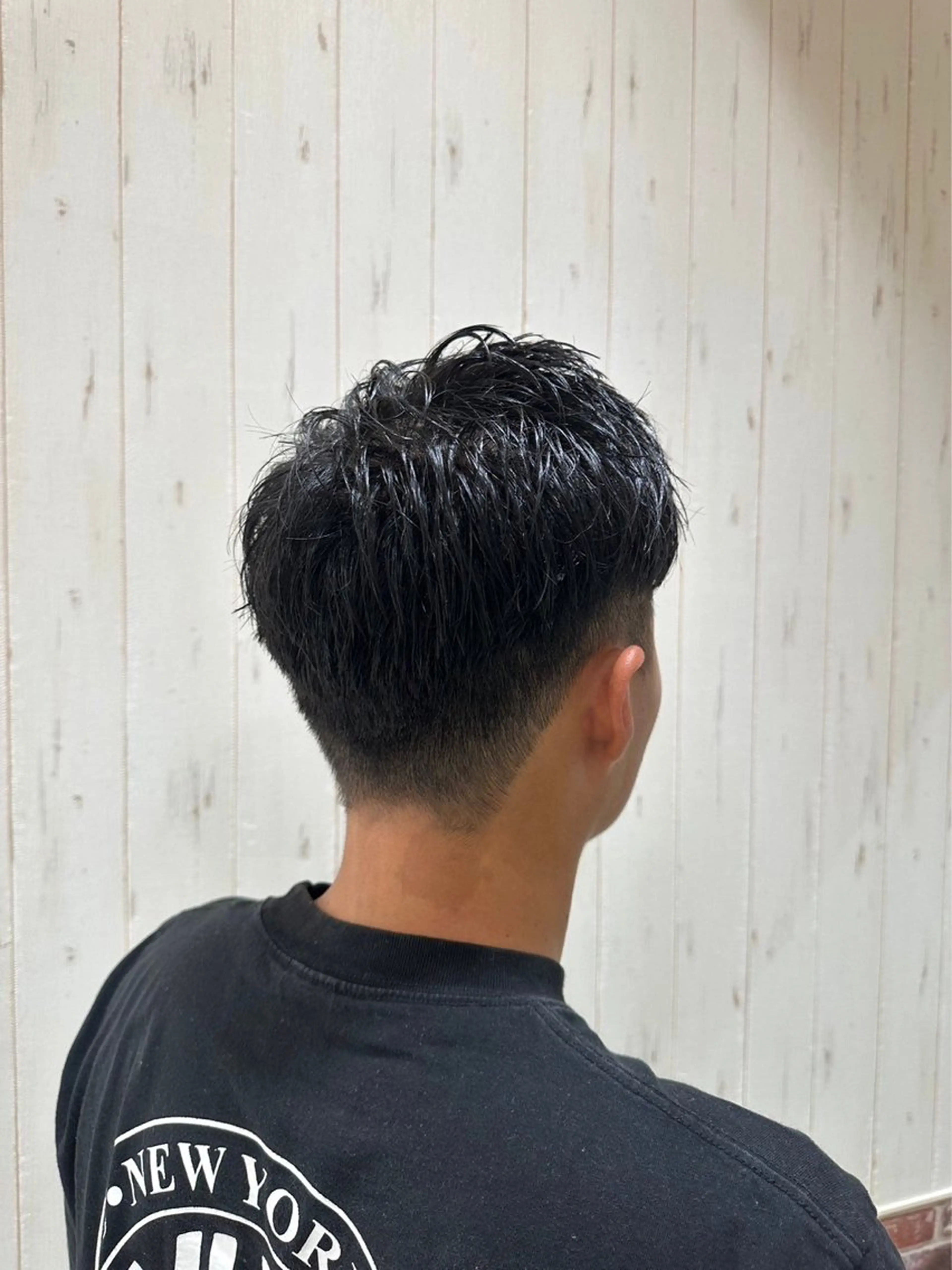 メンズ メンズブリーチ メンズハイライト メンズインナーカラー FANスタイリスト Ⓜ️EIのヘアスタイル