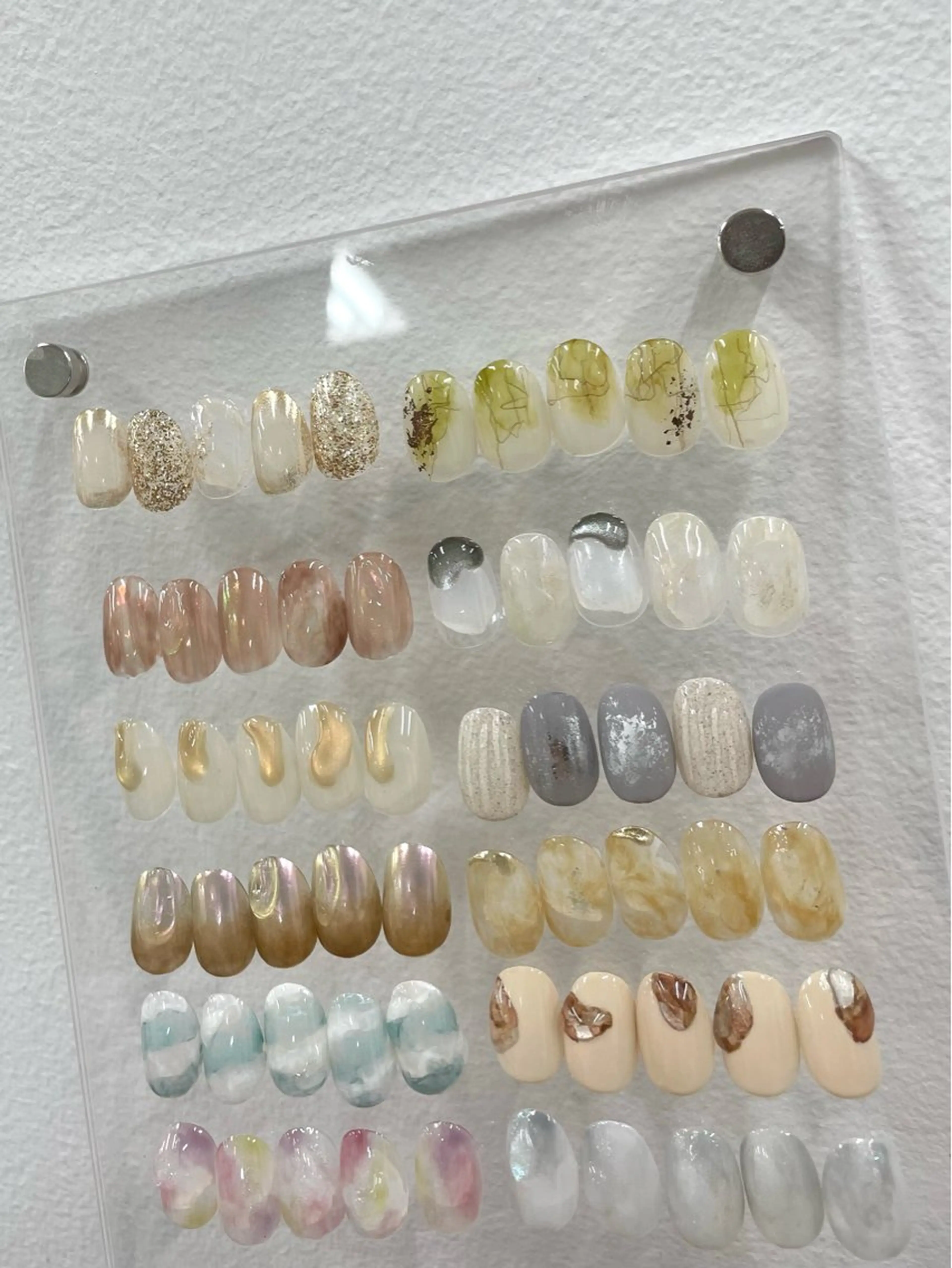 ネイル ハンドネイル nuás ニュアーズ  miaのネイルデザイン