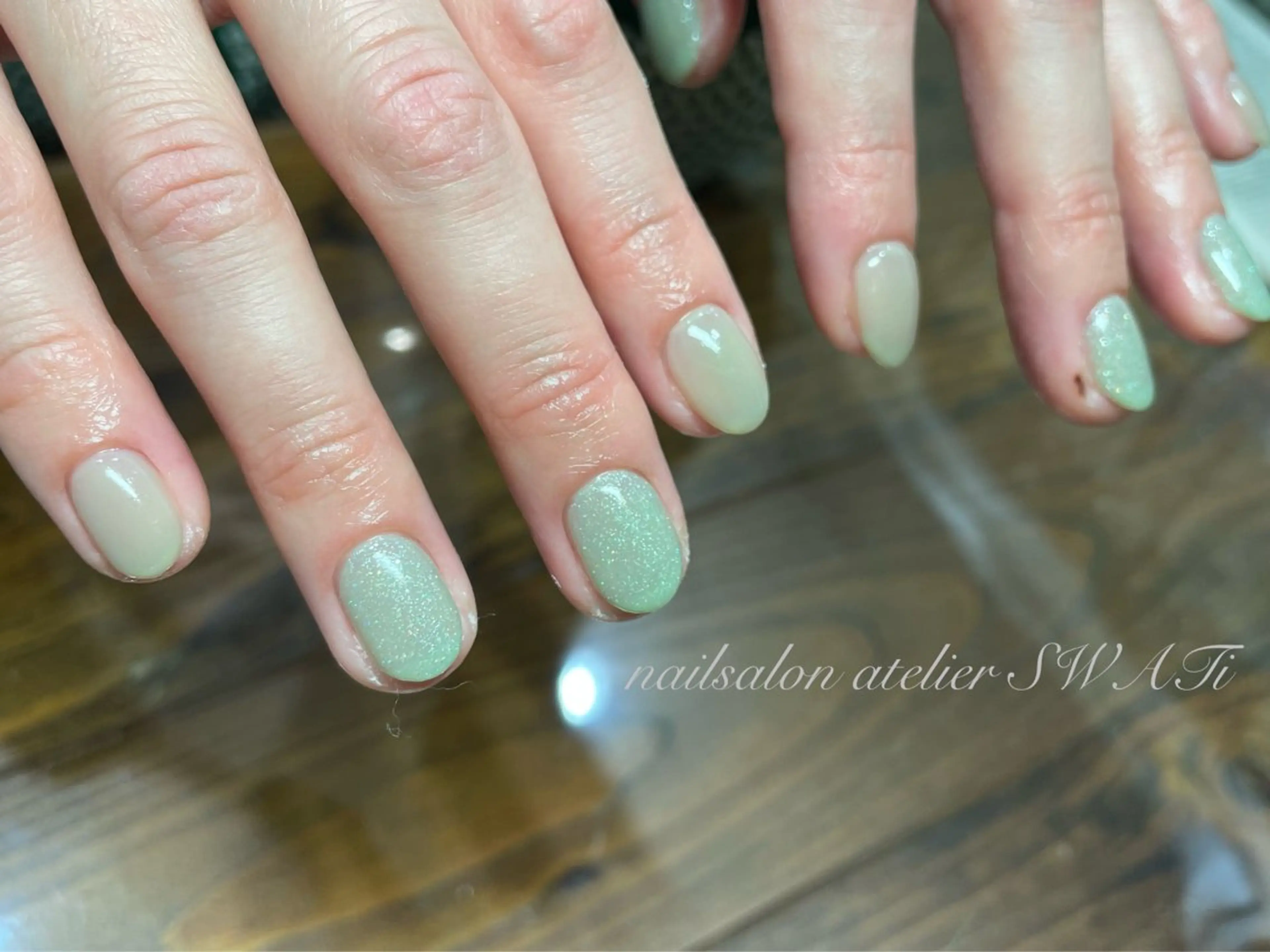 ネイル ハンドネイル nailsalon SWATiのネイルデザイン