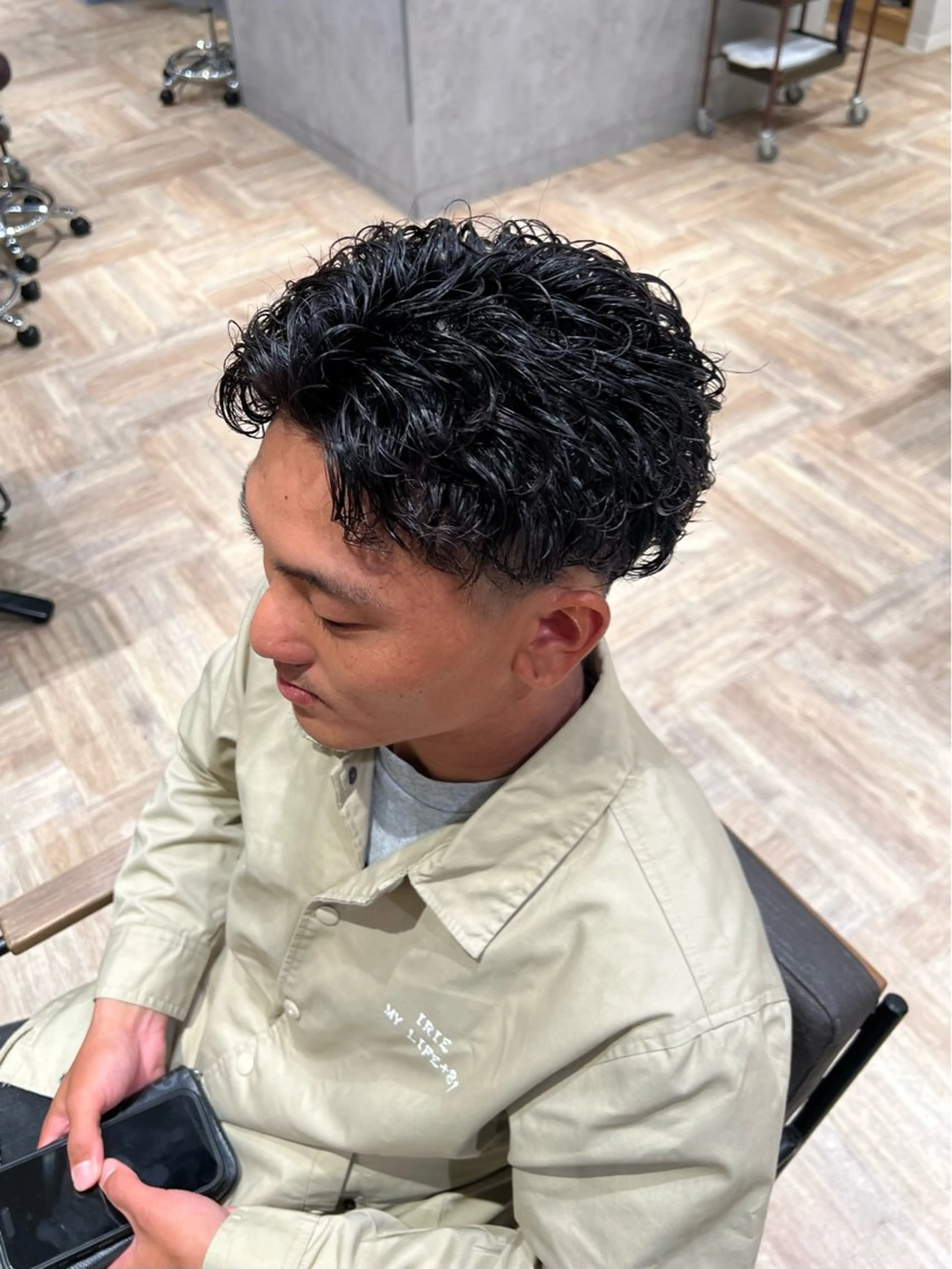 【メンズ専用】<モテる男の>似合わせカット+パーマの写真