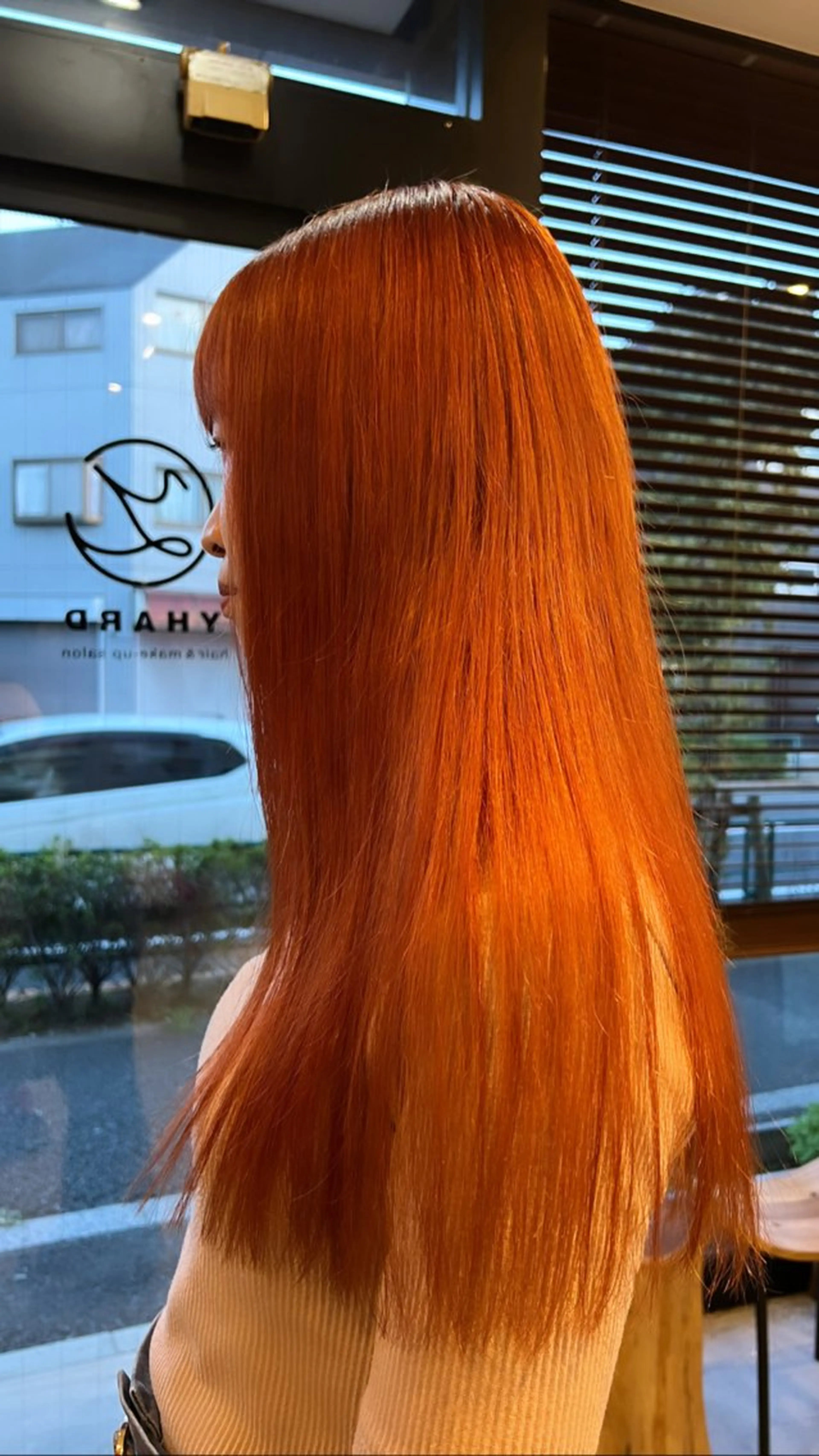 ロング カラー moe .のヘアスタイル