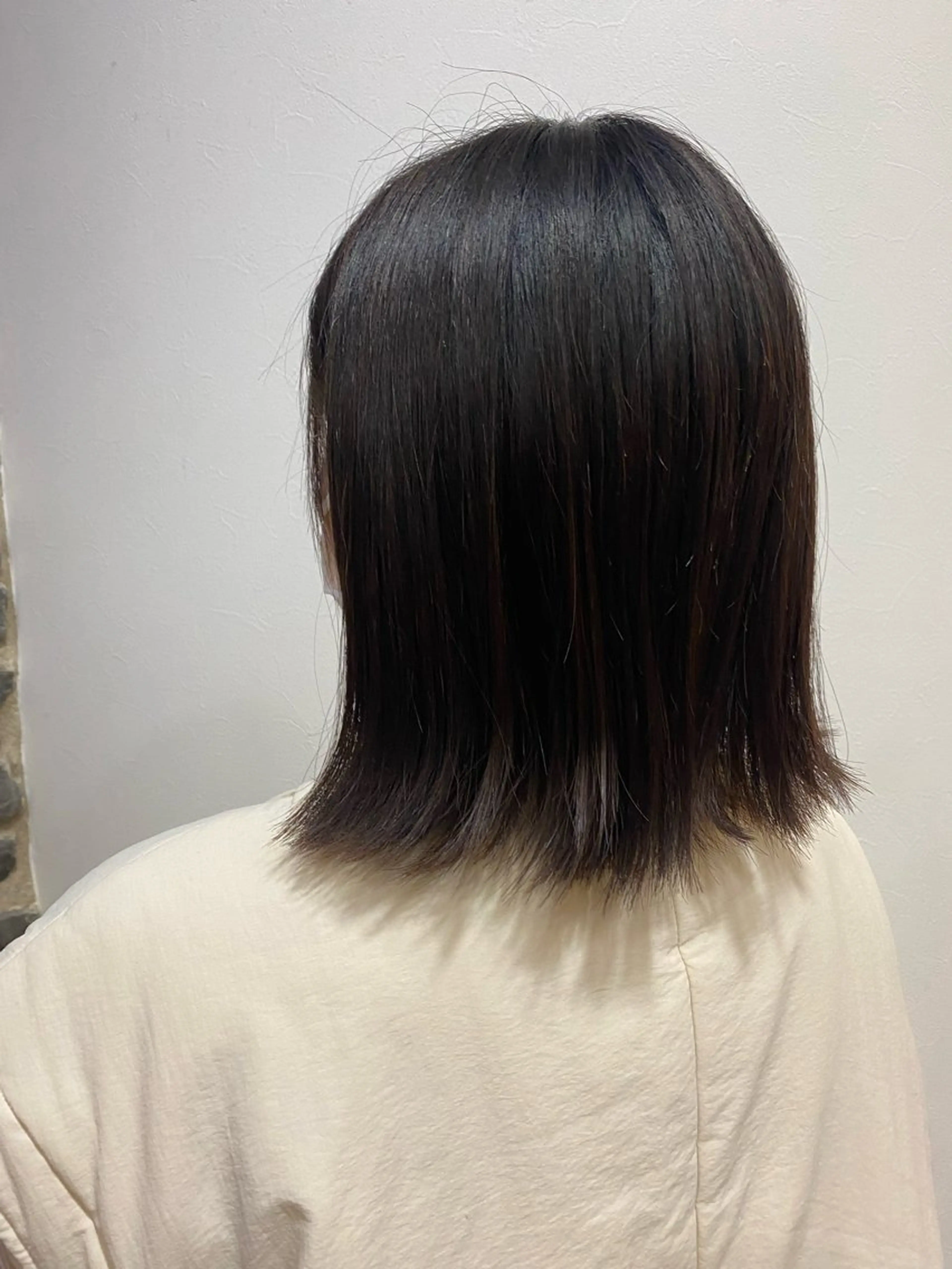 ミディアム アトリエファゴ Chikanoのヘアスタイル