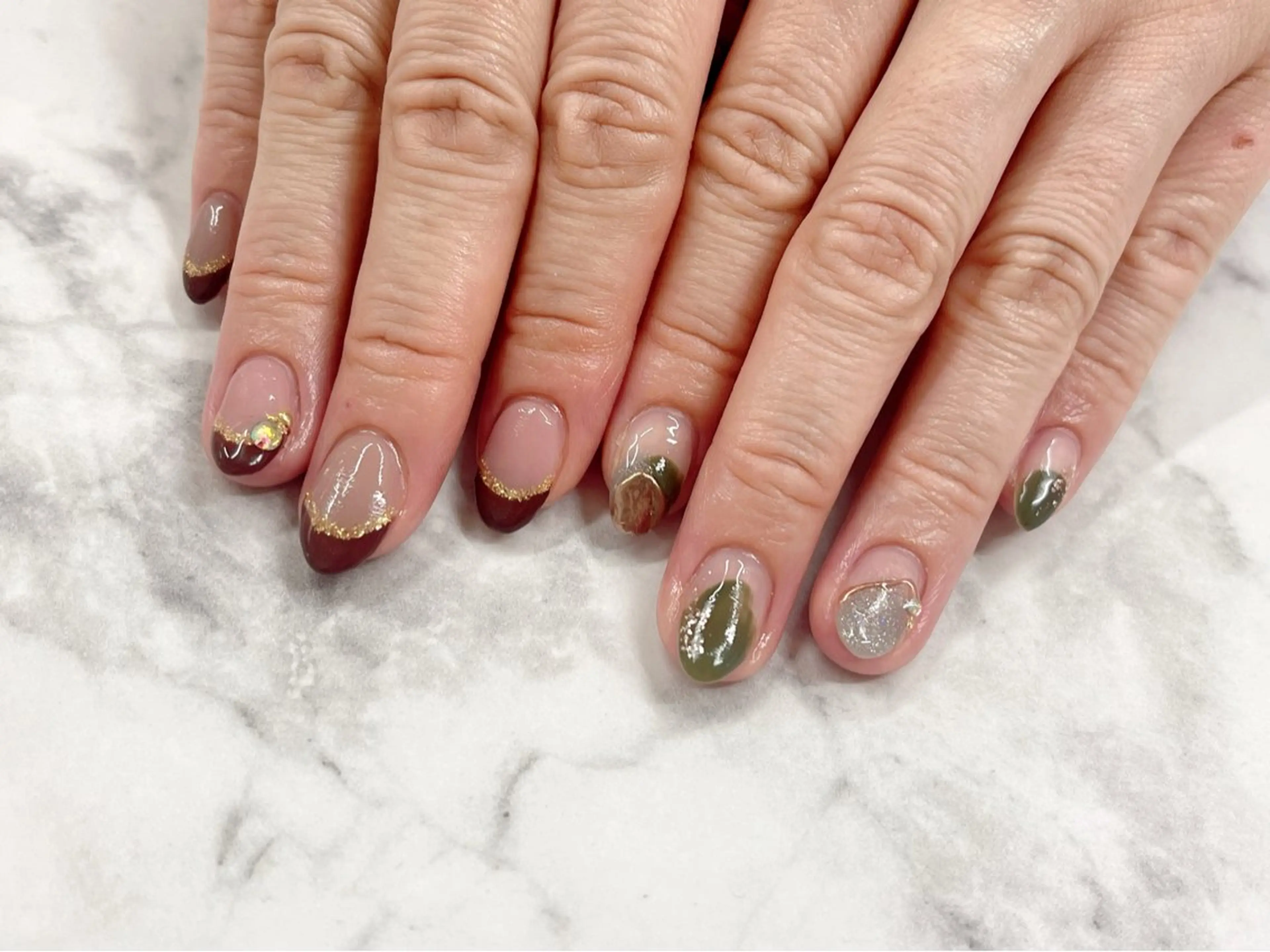 ネイル Regene ARAKIのネイルデザイン