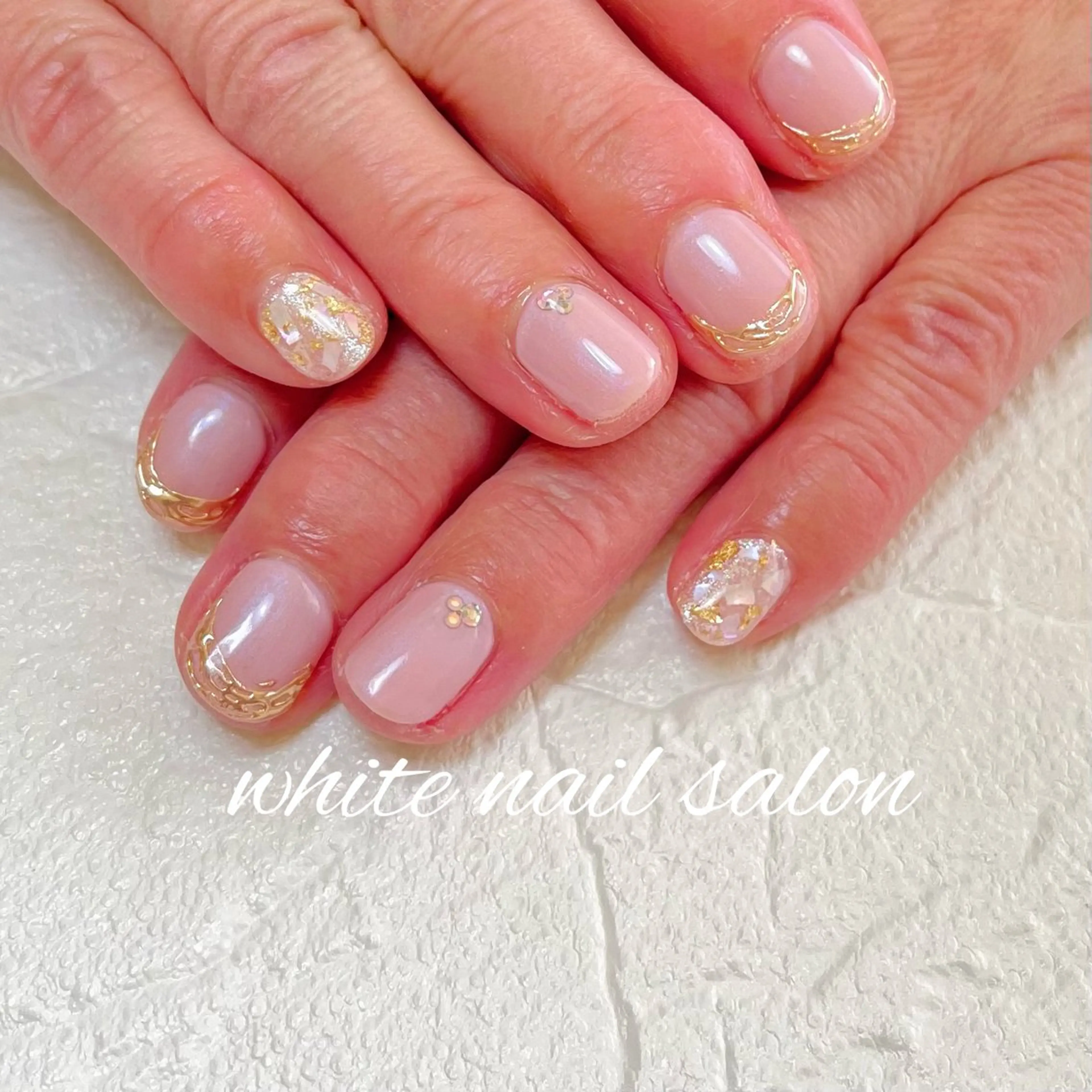 ネイル ハンドネイル white nail salonのネイルデザイン