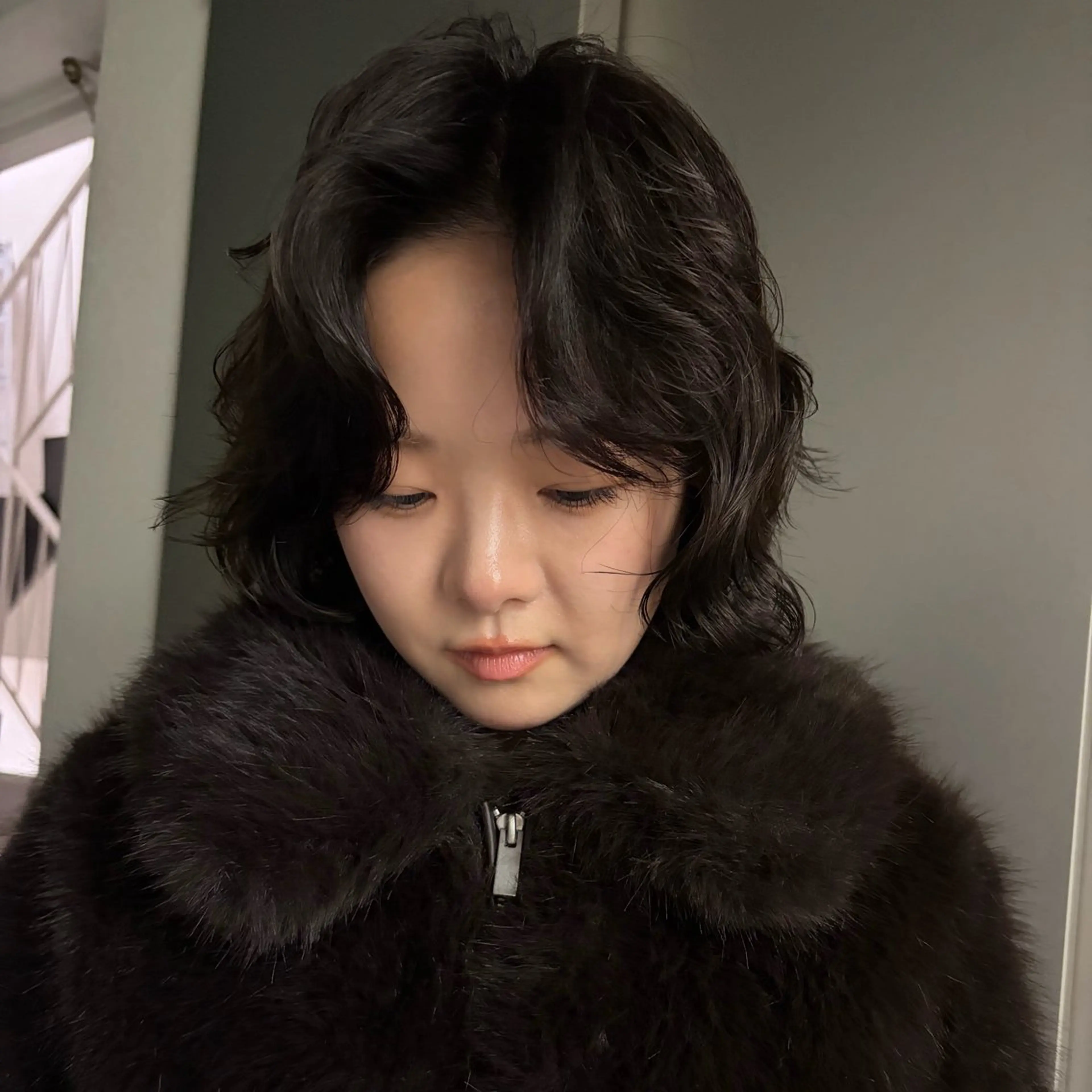 ショート カラー パーマ カット ヘアカラー パーマ トリートメント トレンドボブ /ミリヤのヘアスタイル