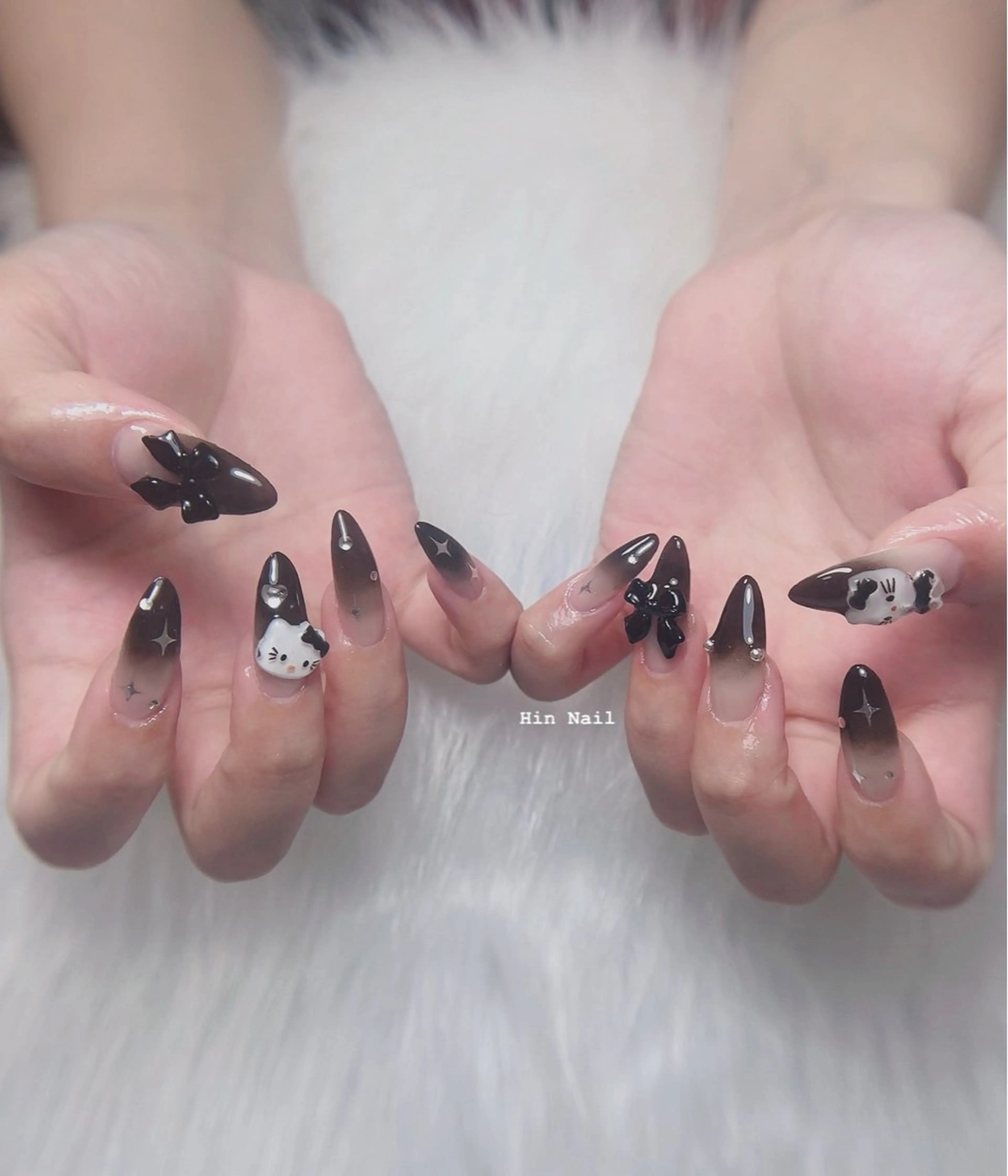 ネイル HIN NAILのネイルデザイン