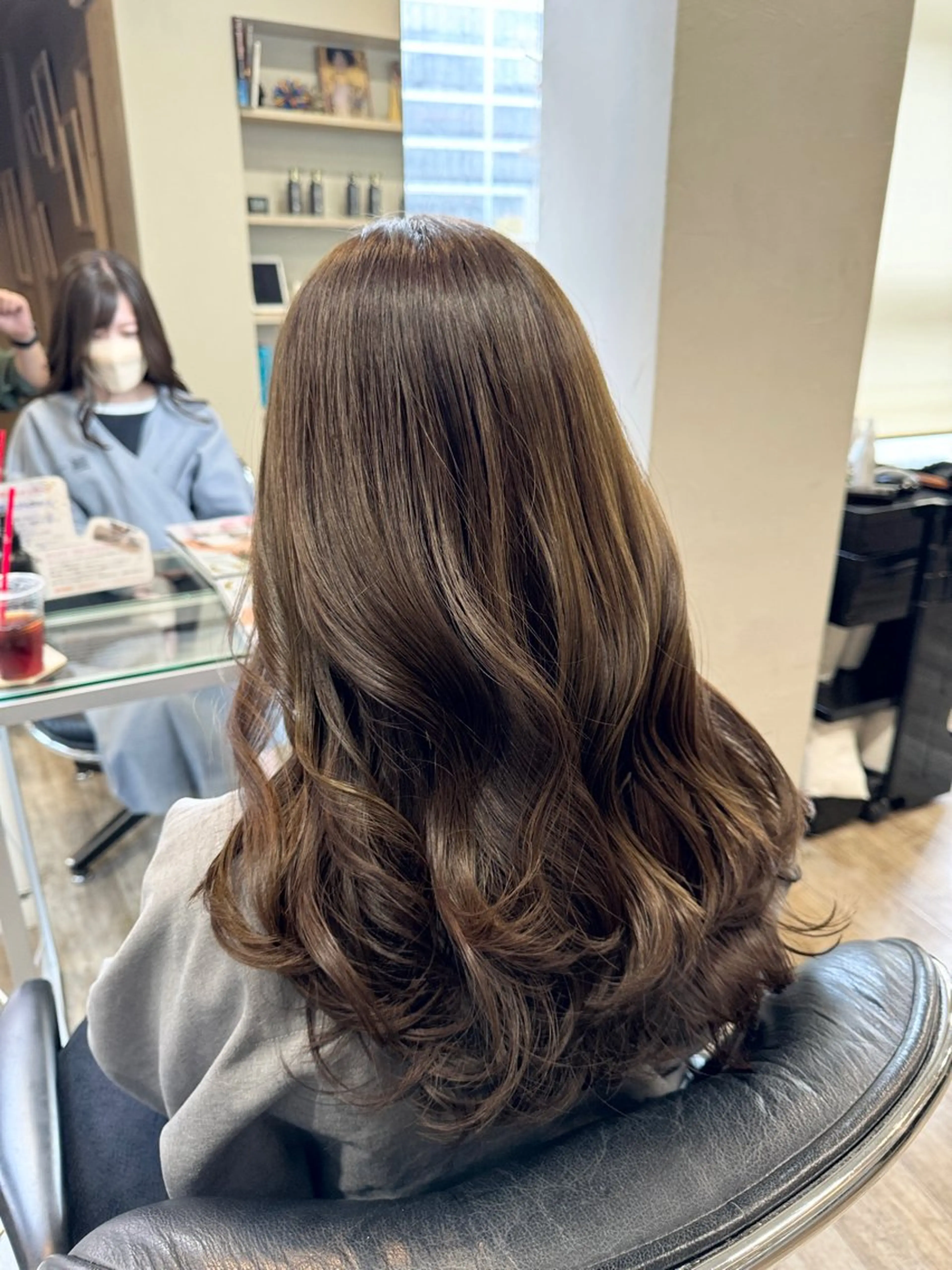 ミディアム カラー ヘアカラー トリートメント パーマ・レイヤー 髪質改善・TANIのヘアスタイル