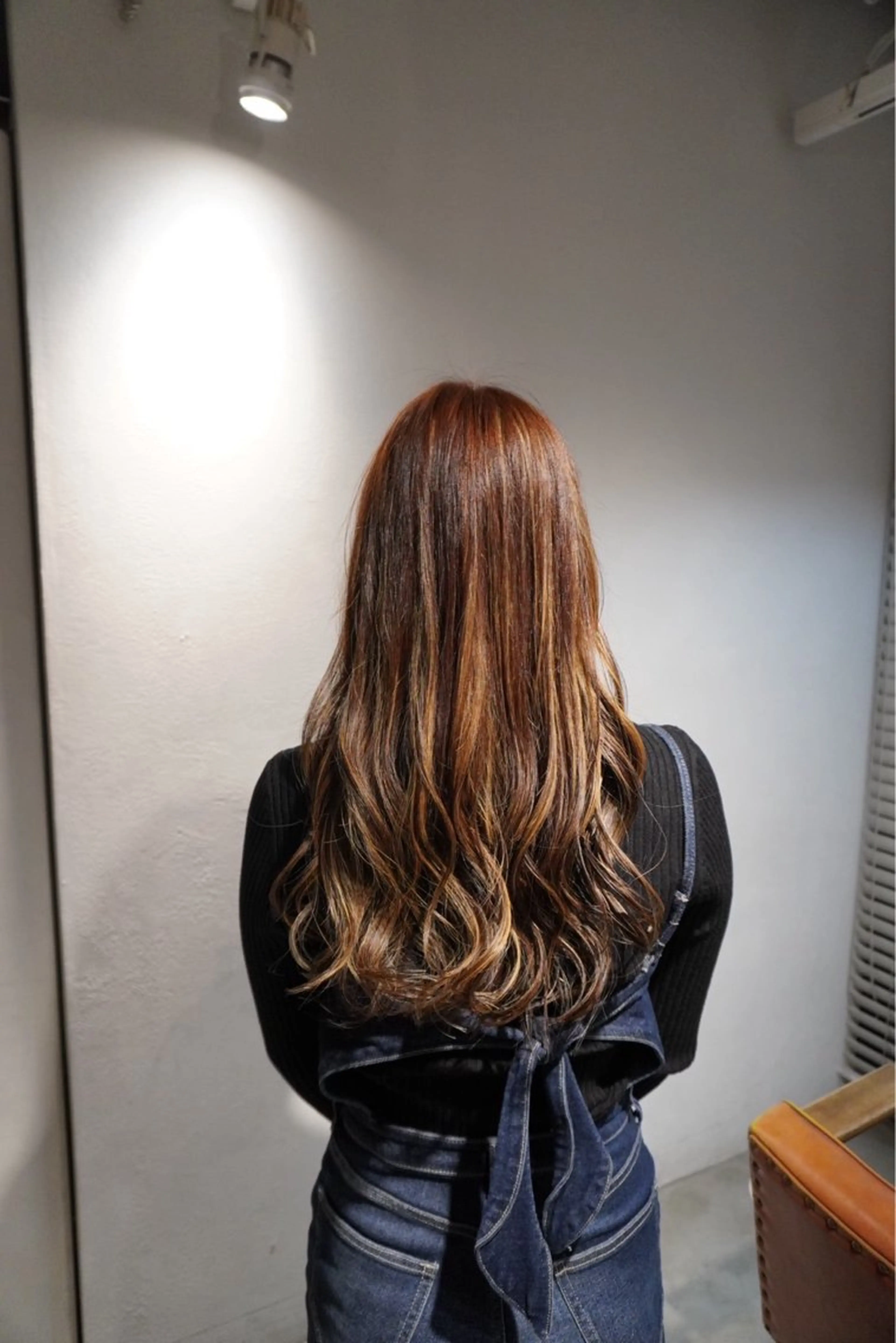 ロング カラー ヘアカラー トリートメント ハイトーンカラー が絶対可愛い✨泰聖✨のヘアスタイル