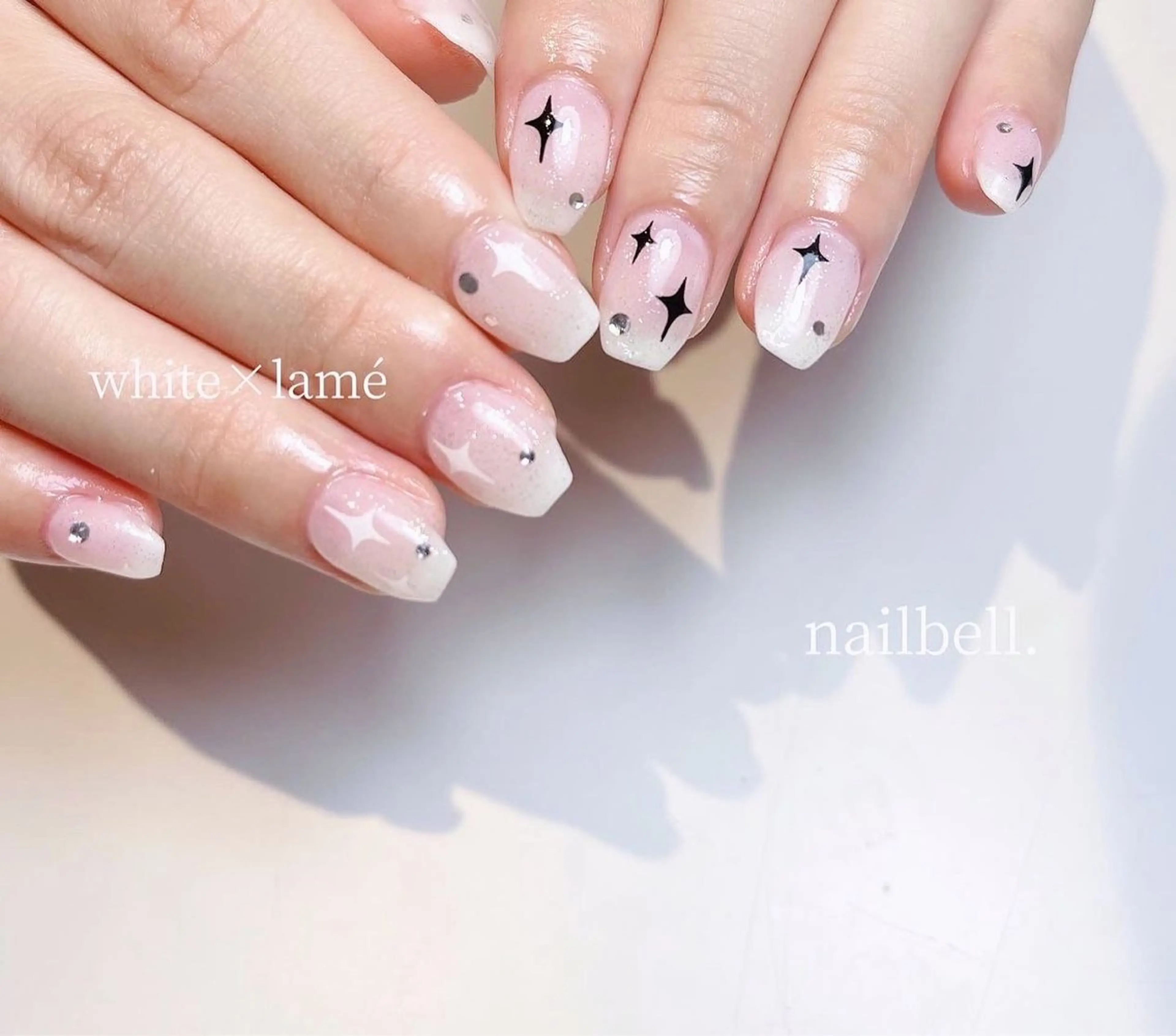 ネイル 大人可愛いネイル🎗 Hinaのネイルデザイン