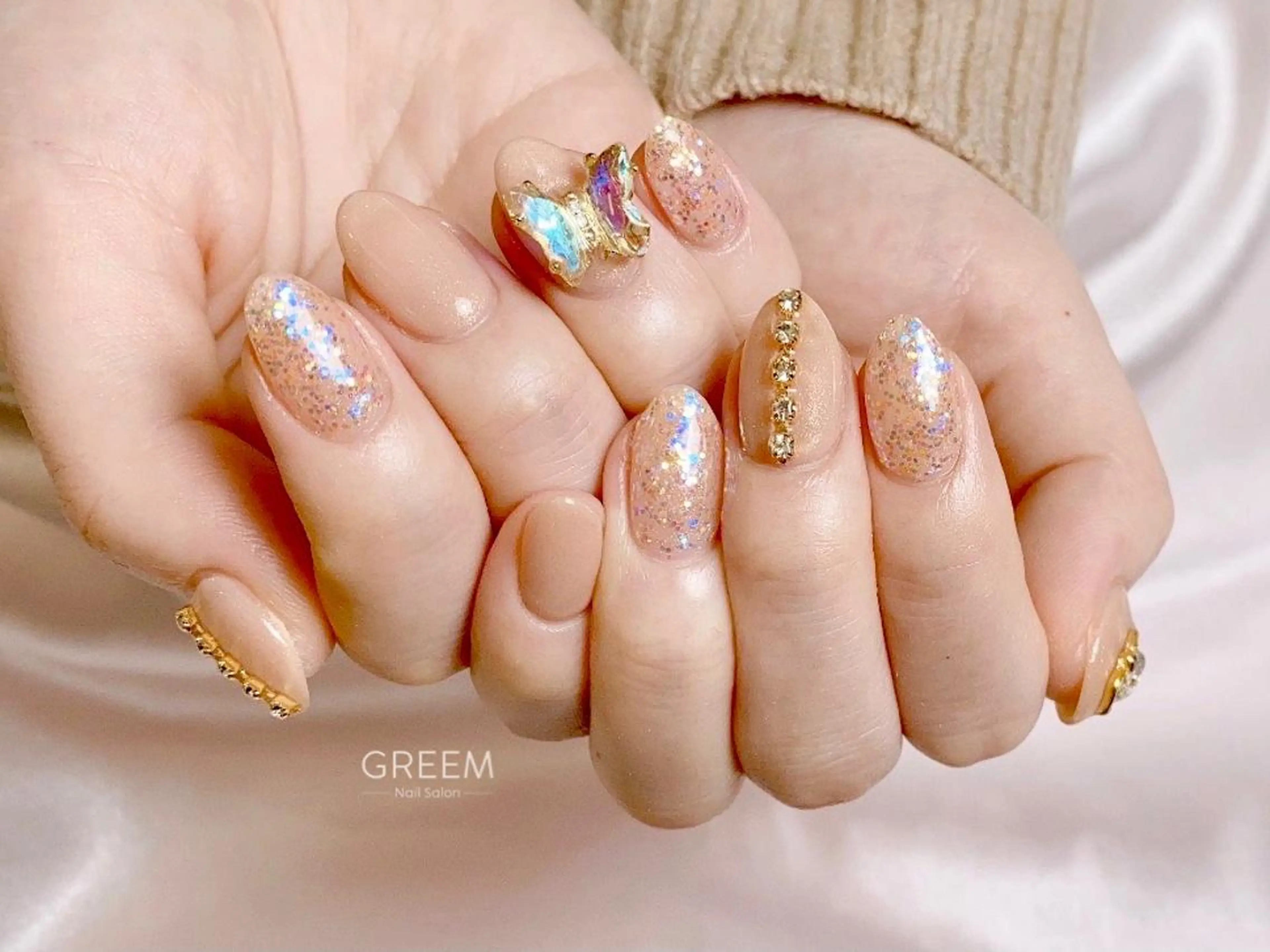 ネイル ゴールド 韓国ネイル GREEM グリームのネイルデザイン