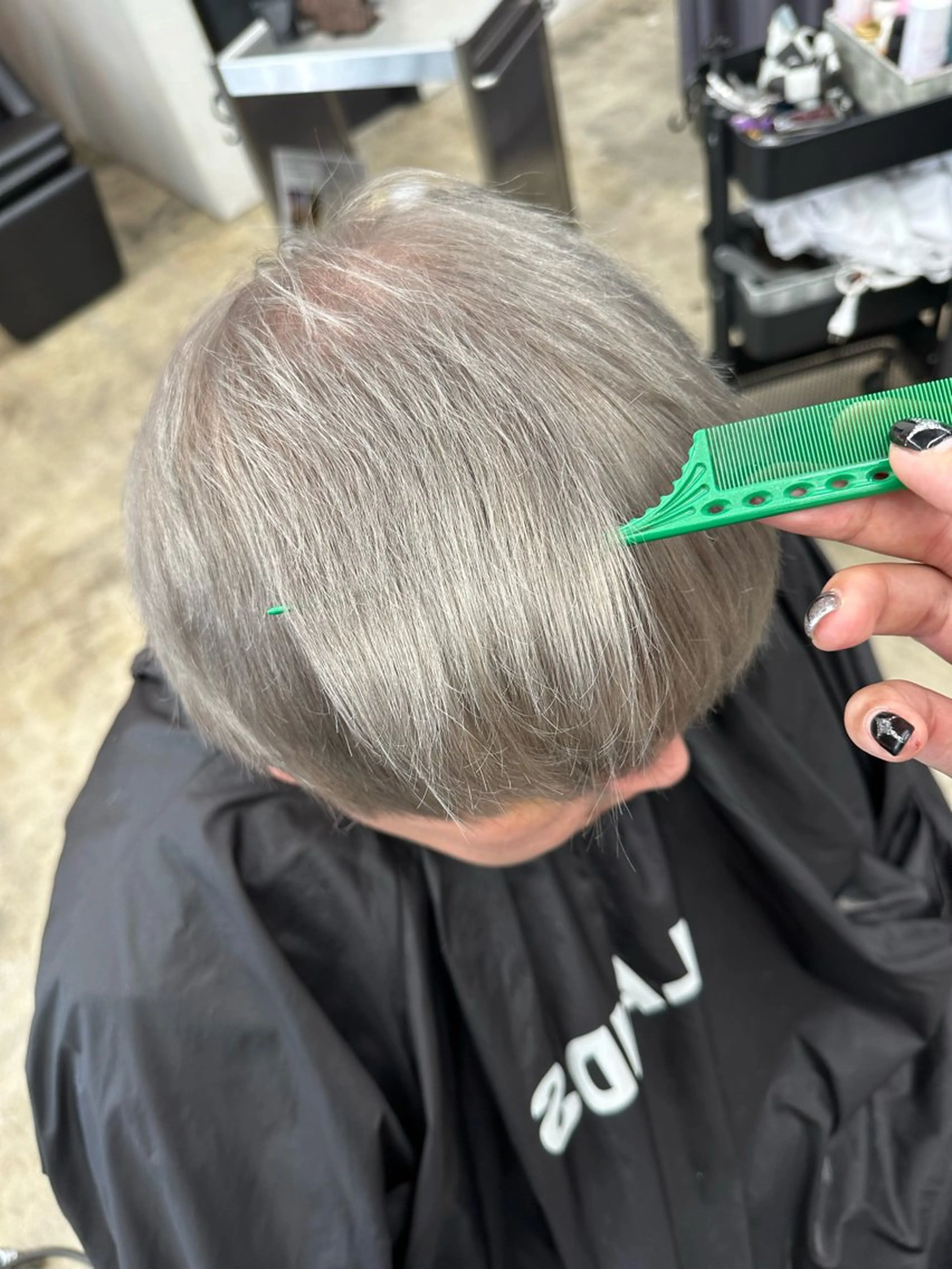 ショート カラー メンズ ベージュカラー ダブルカラー ホワイトベージュ カット ヘアカラー トリートメント 🪐LANDS🪐 福垣 海也のヘアスタイル