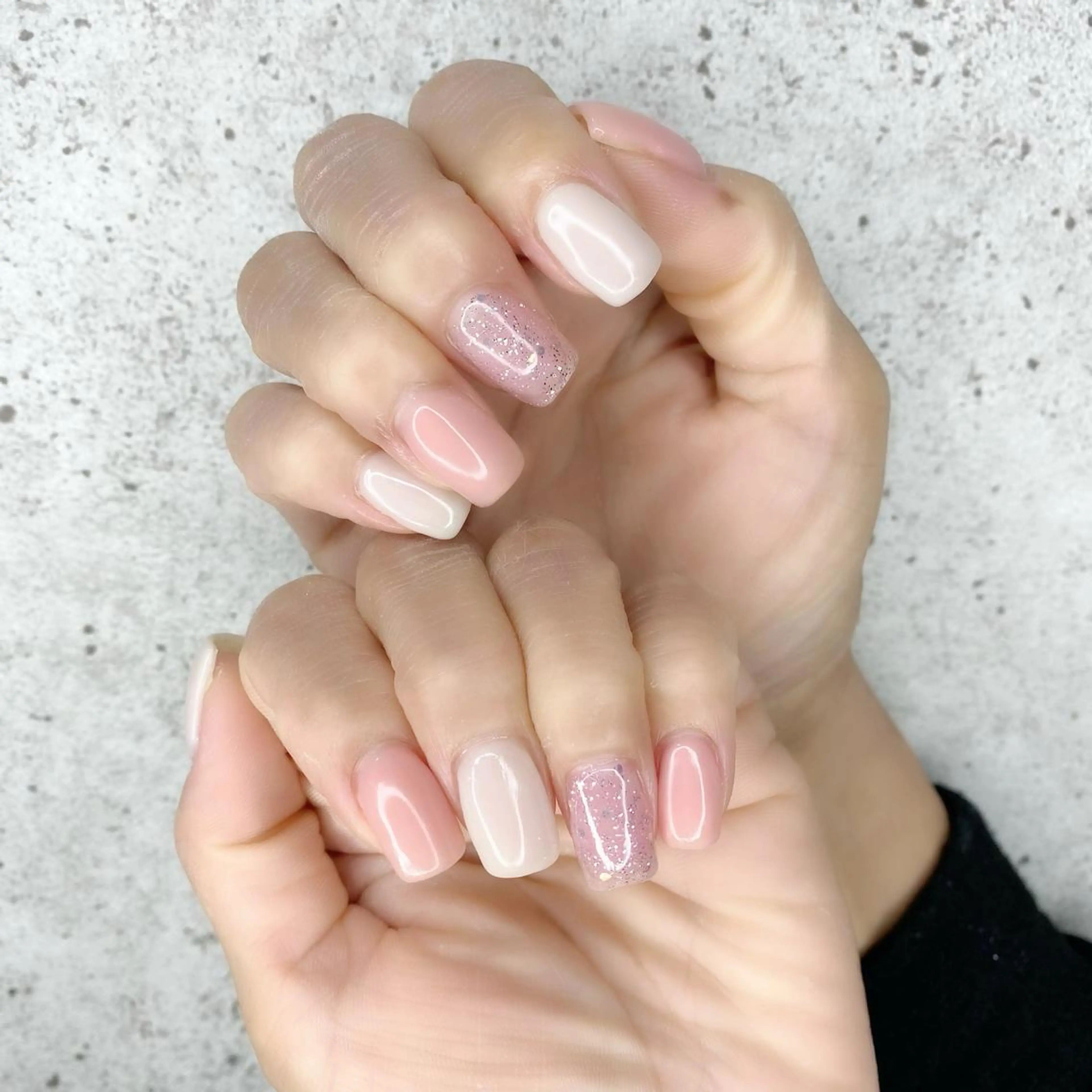 ミディアム カラー パーマ ヘアアレンジ メンズ キッズ ネイル マツエク・マツパ ピンクカラー カラーマツエク クリアネイル ラメ(グリッター) ピンク ハンドネイル Salon Ｋのネイルデザイン