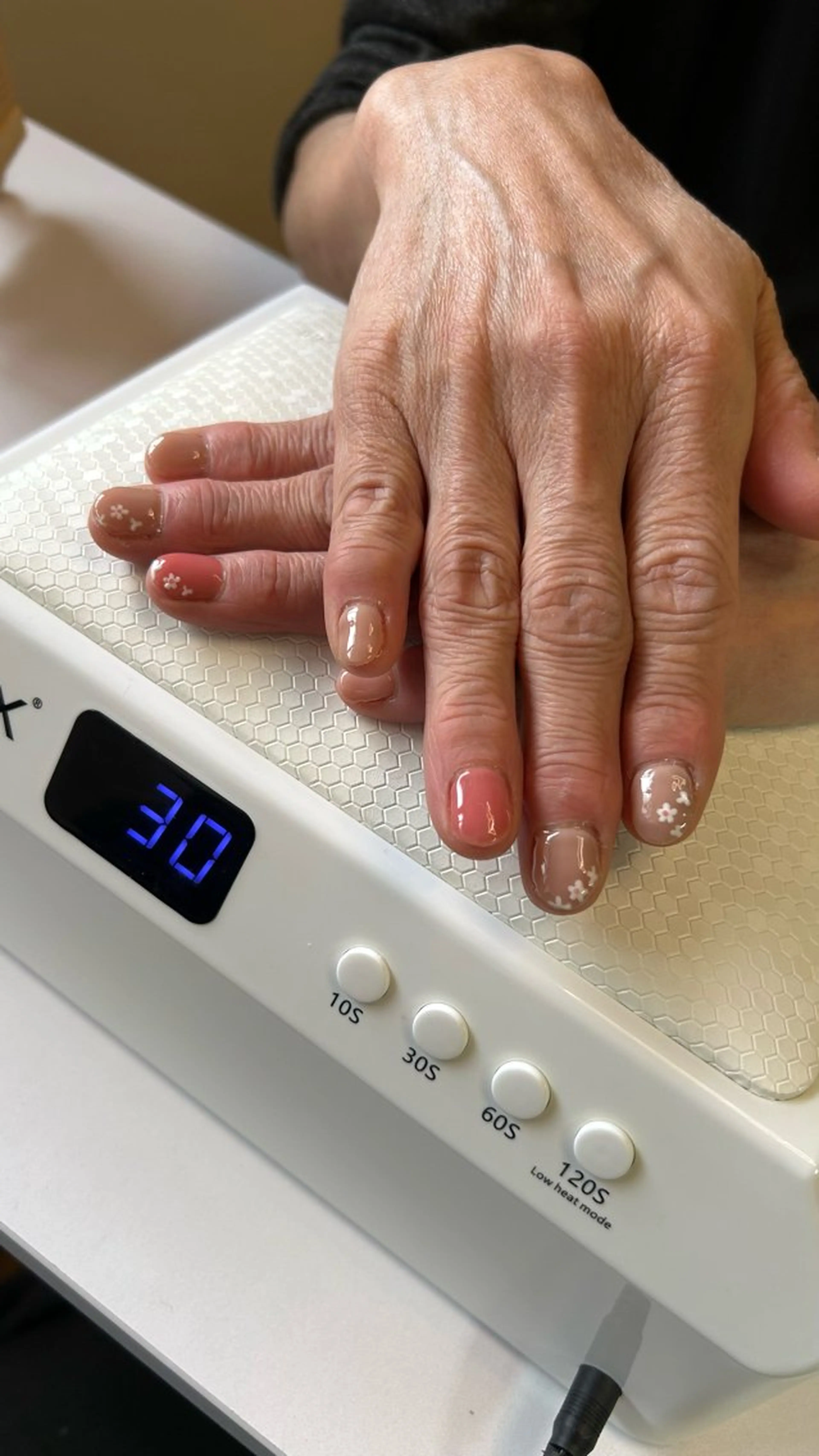 ネイル シンプルネイル Hand&Nail AIKO所属・モニターさん募集中 💅AIKOのネイルデザイン