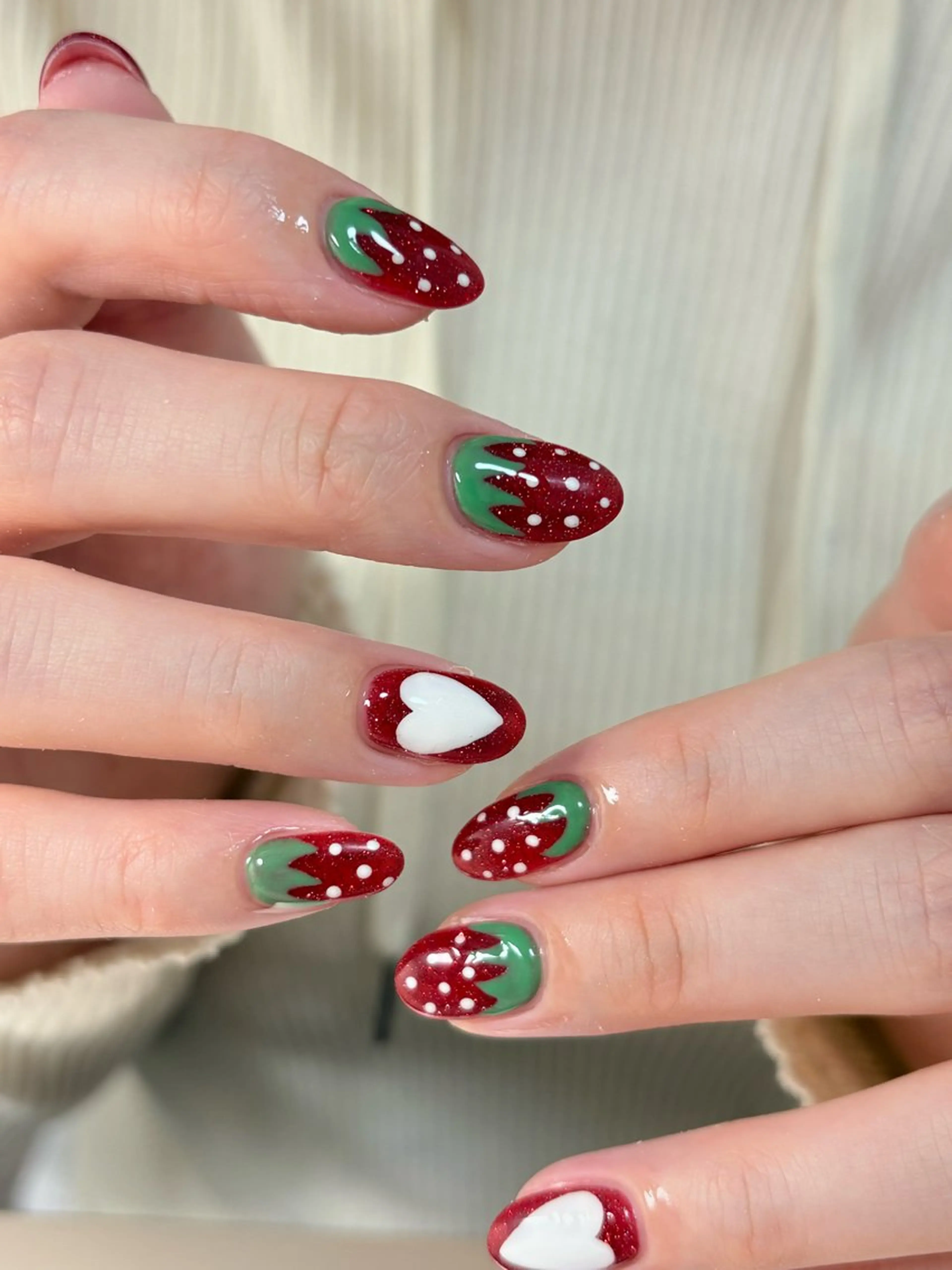 ネイル she saw me / shokoのネイルデザイン