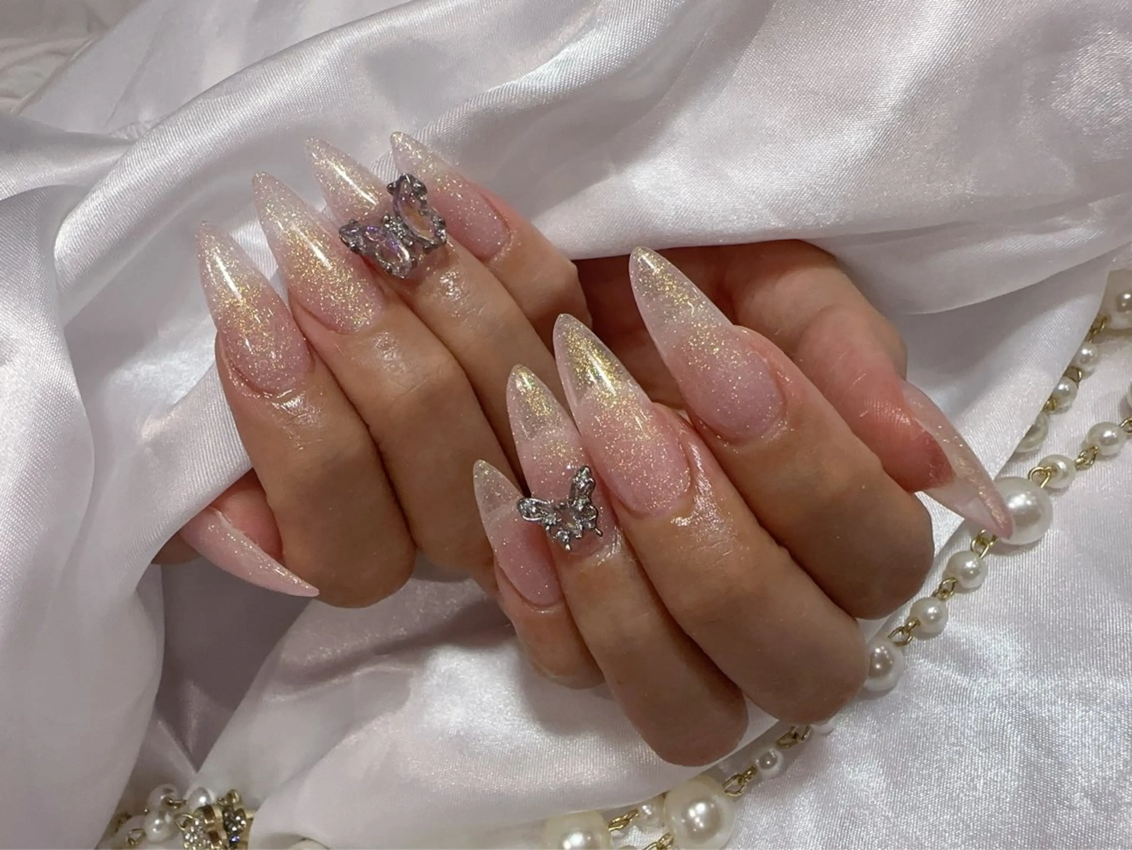 ネイル アートネイル フラッシュネイル フレンチネイル ジェルネイル ガラスフレンチ ハンドネイル You&Me Miyuのネイルデザイン