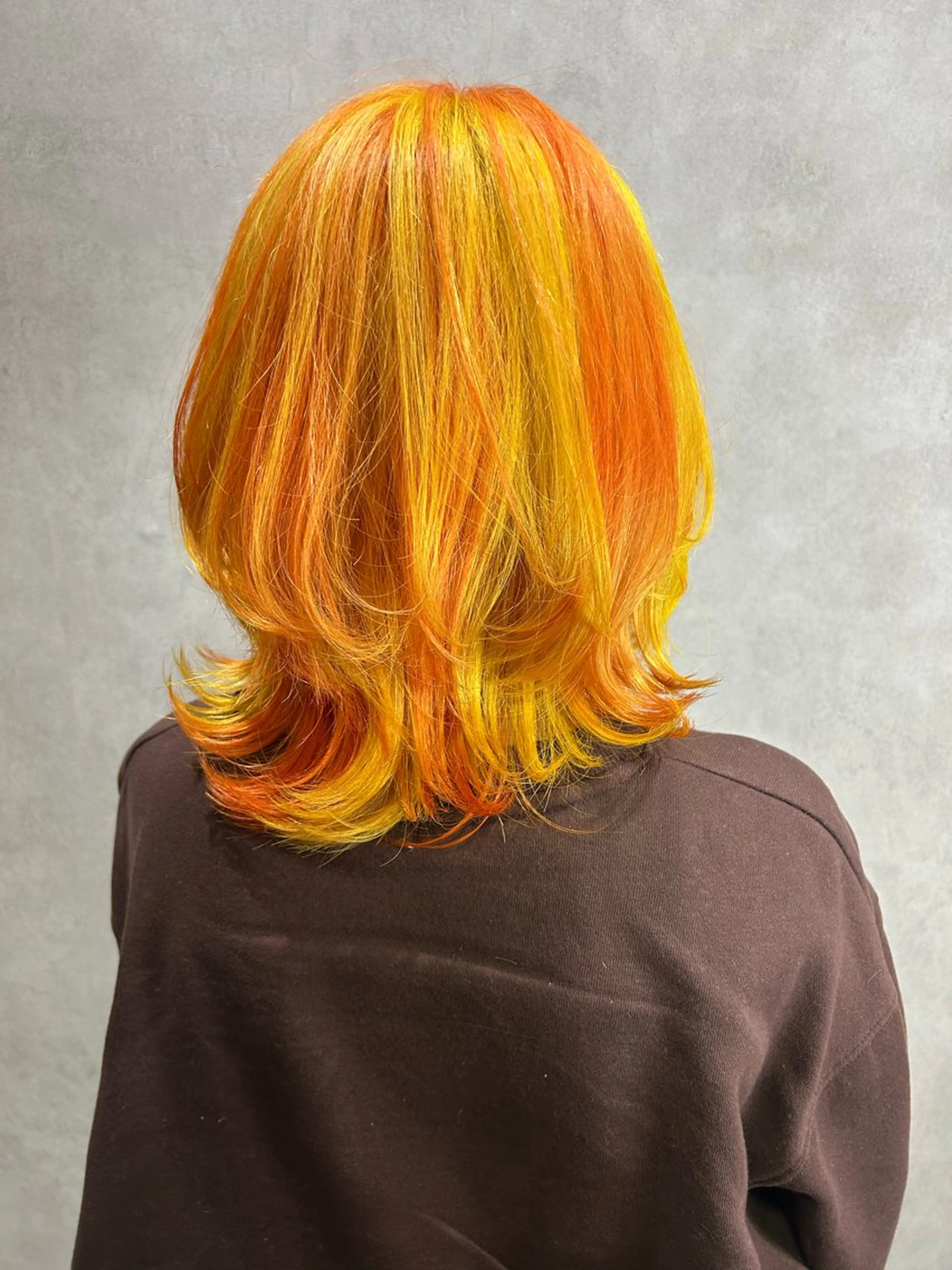 ミディアム イエローカラー ヘアカラー トリートメント LUNON/田河優花 /デザインカラーのヘアスタイル