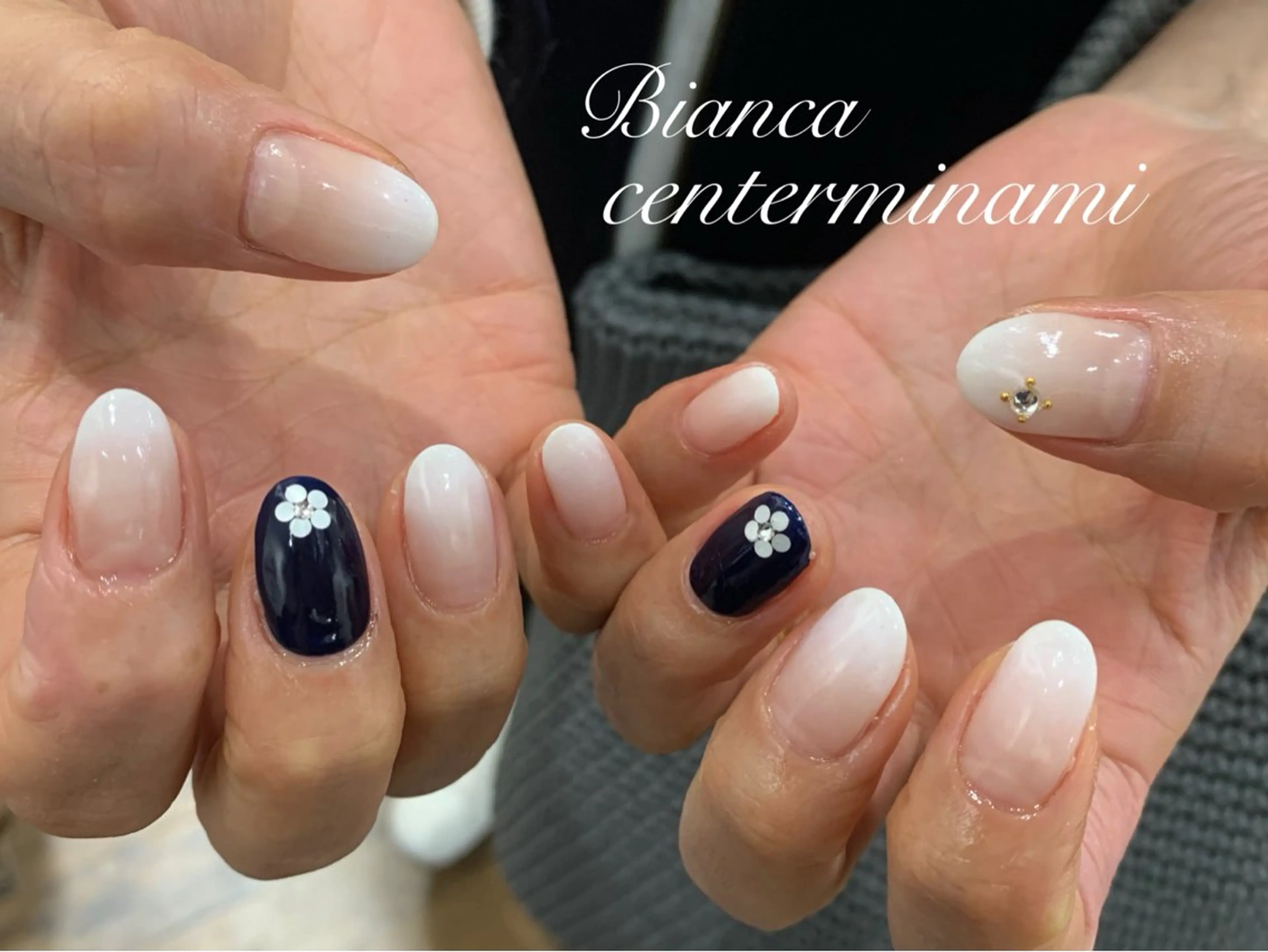 ネイル グラデーション Bianca KIKUTIHARAのネイルデザイン