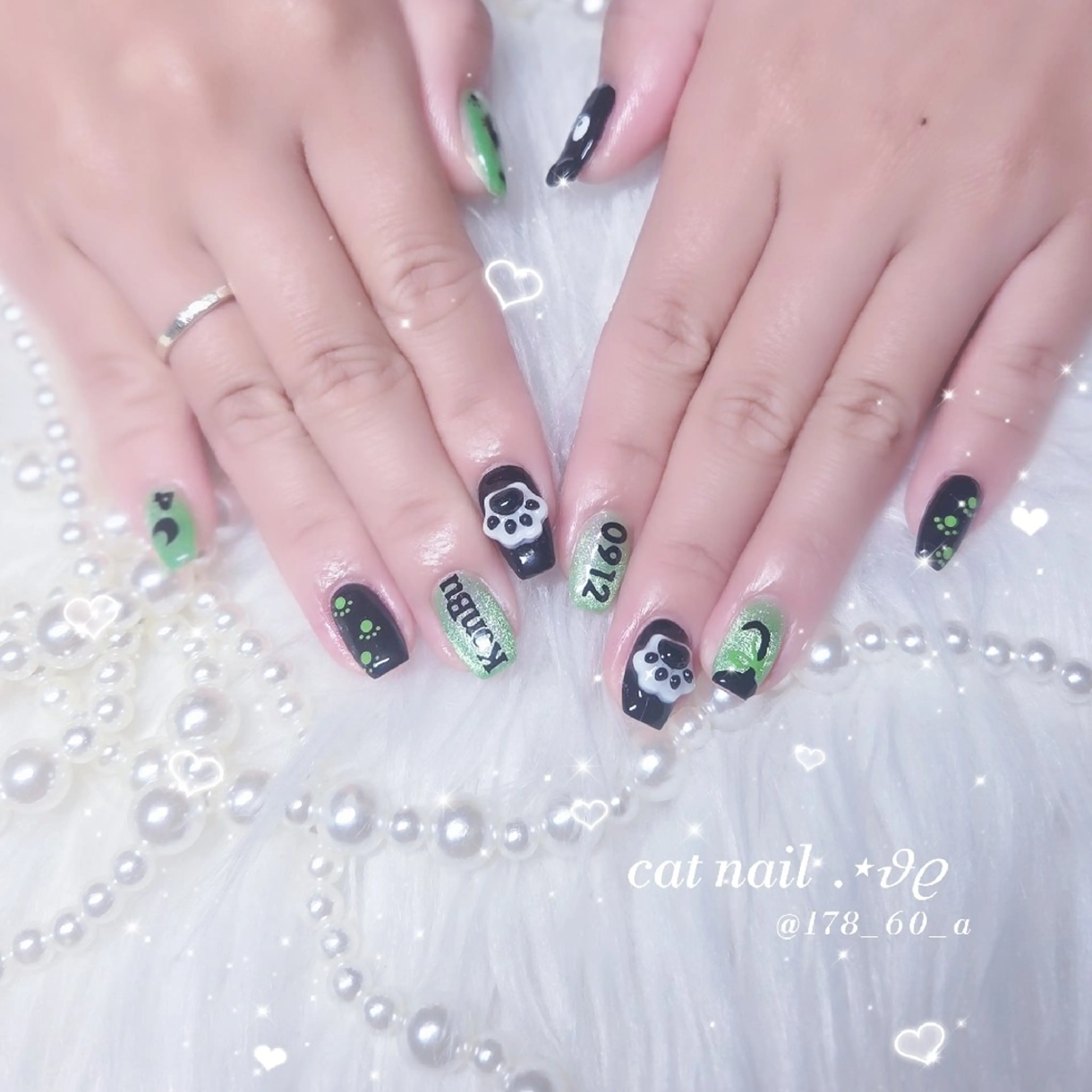 ネイル アートネイル グリーン マグネットネイル スカルプネイル HAPPINAS🎀  れん🖤痛ネイルのネイルデザイン