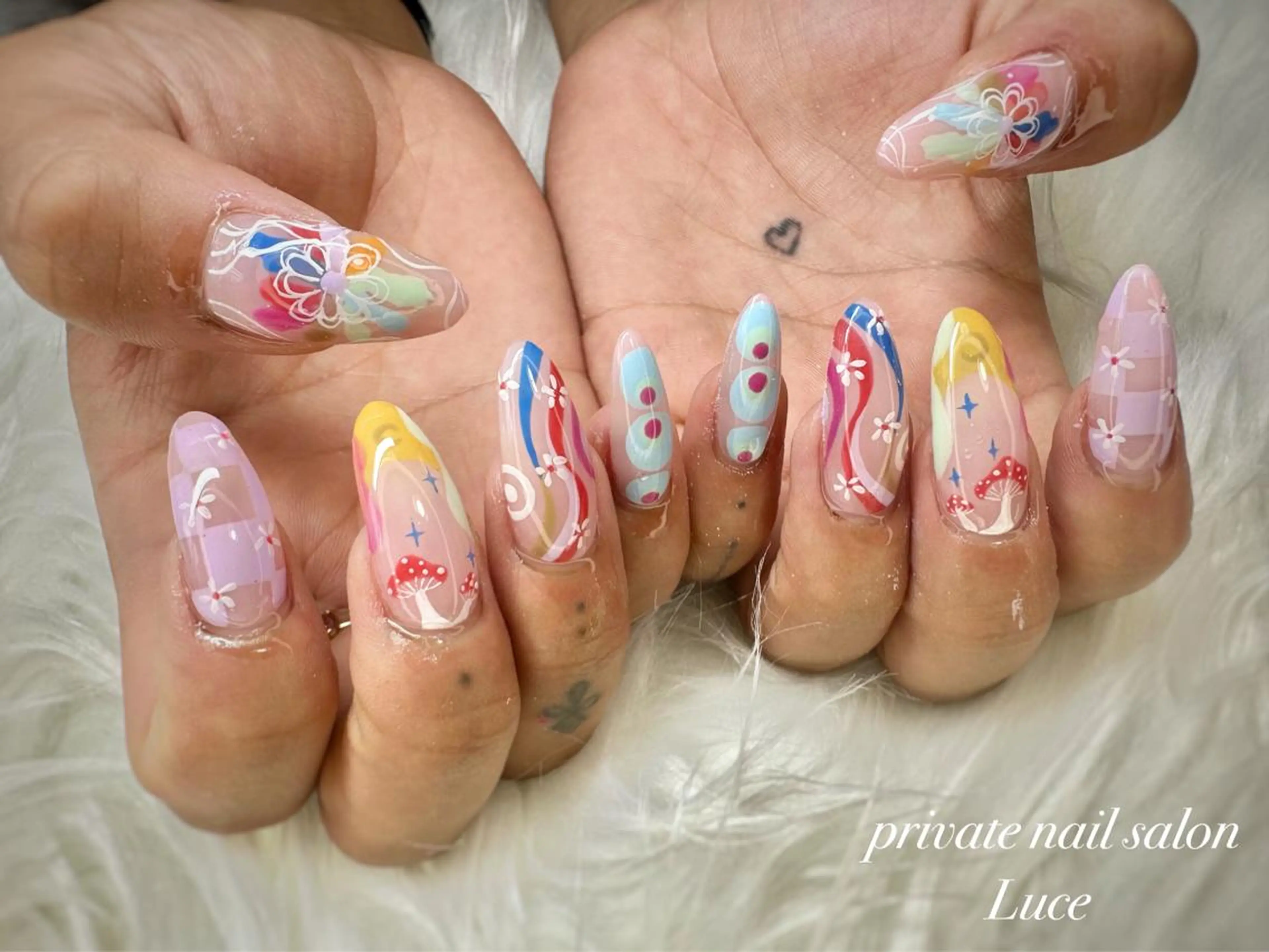 ネイル アートネイル ハンドネイル nailsalon Luce🕊️のネイルデザイン