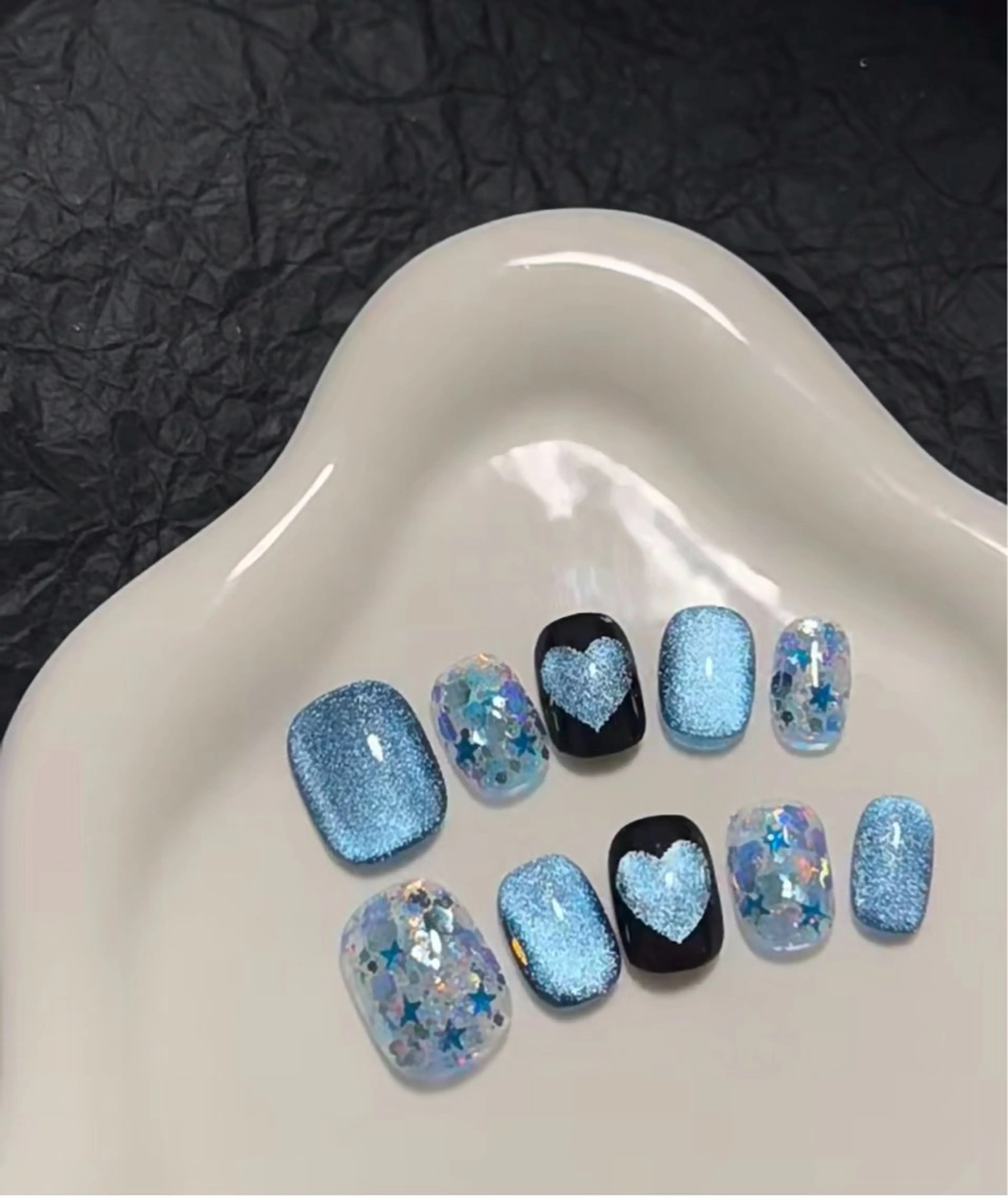 ネイル hello.nail所属・Horie 雪のネイルデザイン