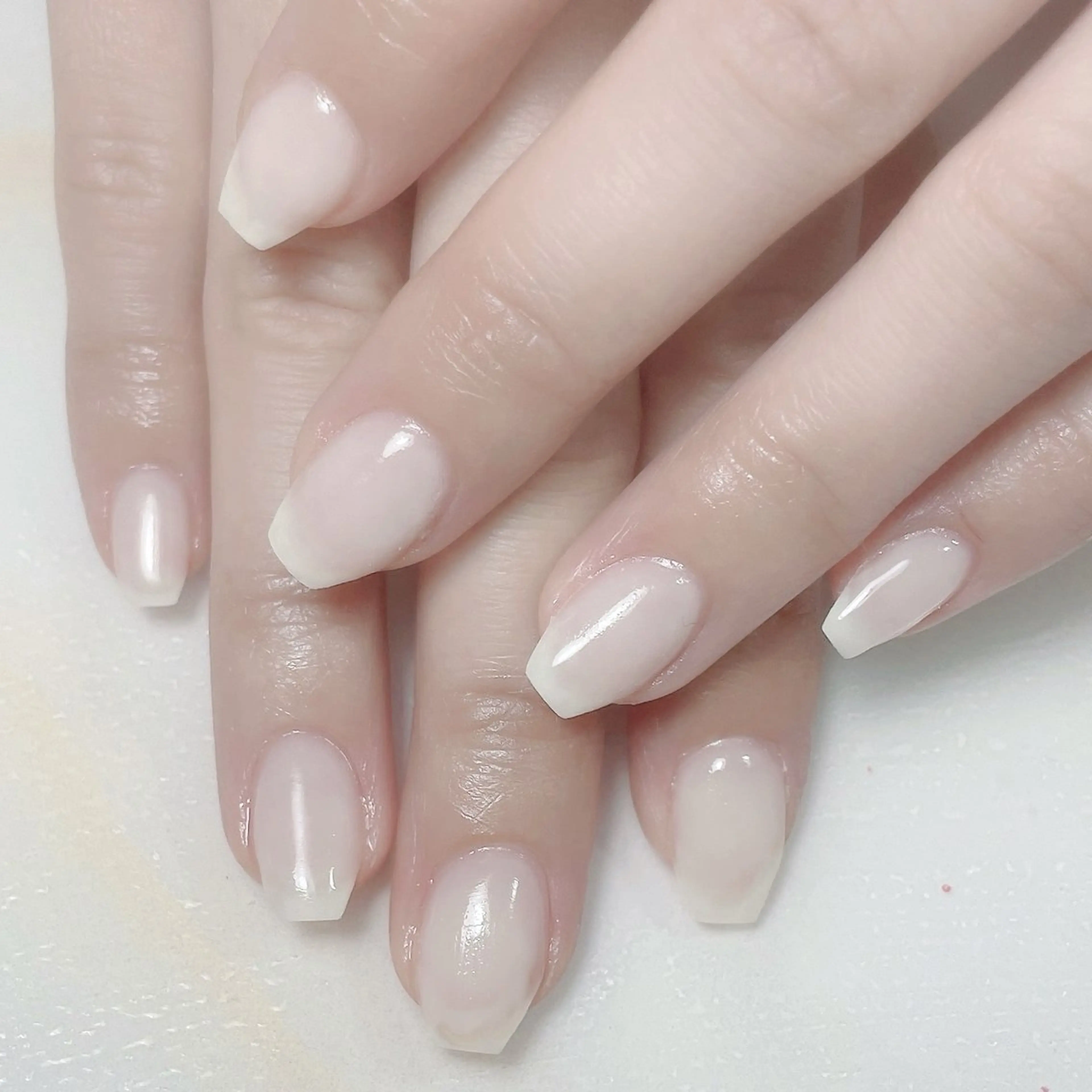 ネイル アートネイル フレンチネイル ジェルネイル グラデーション 韓国ネイル ハンドネイル 久保田 マリコのネイルデザイン