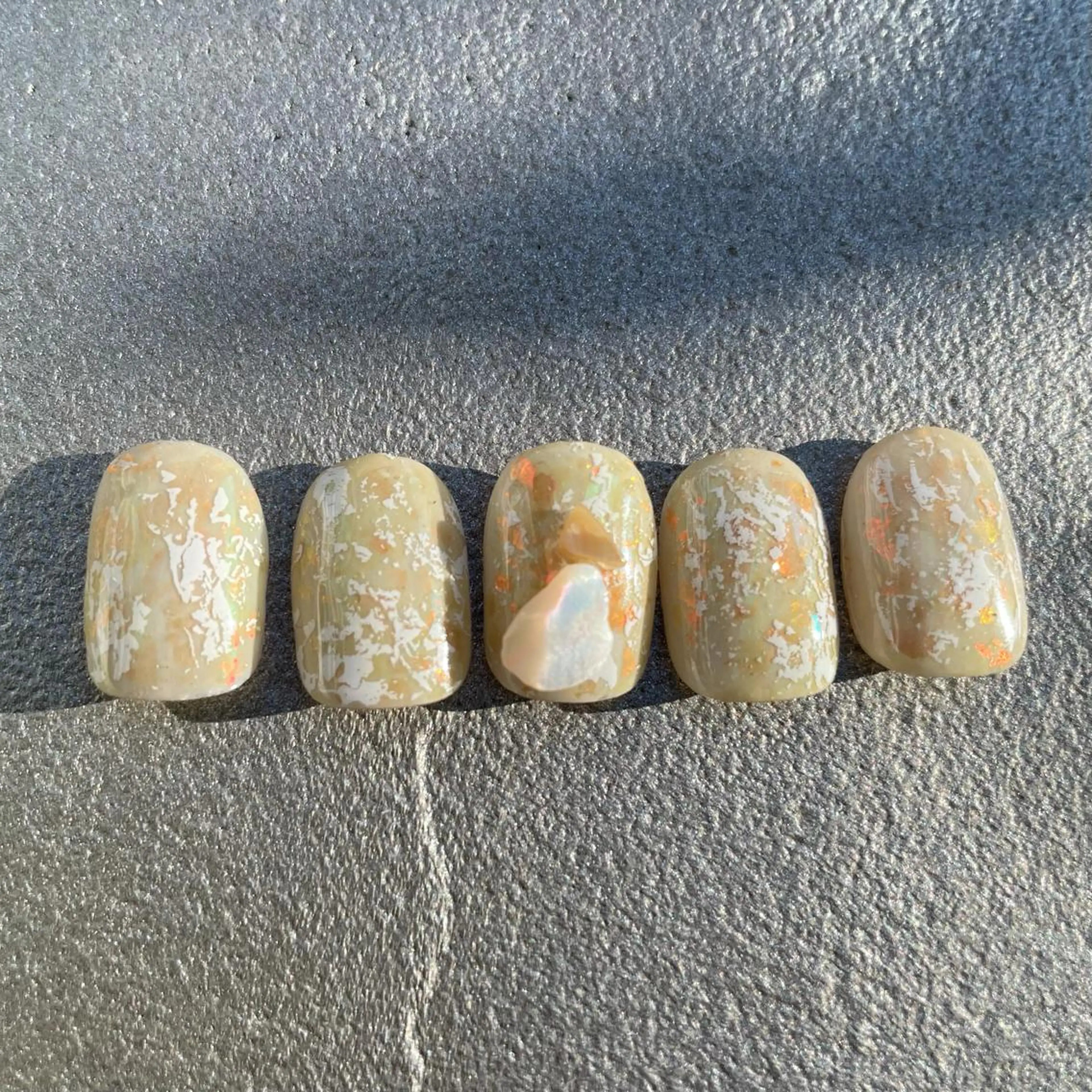 ネイル ハンドネイル VOLLMOND nailのネイルデザイン