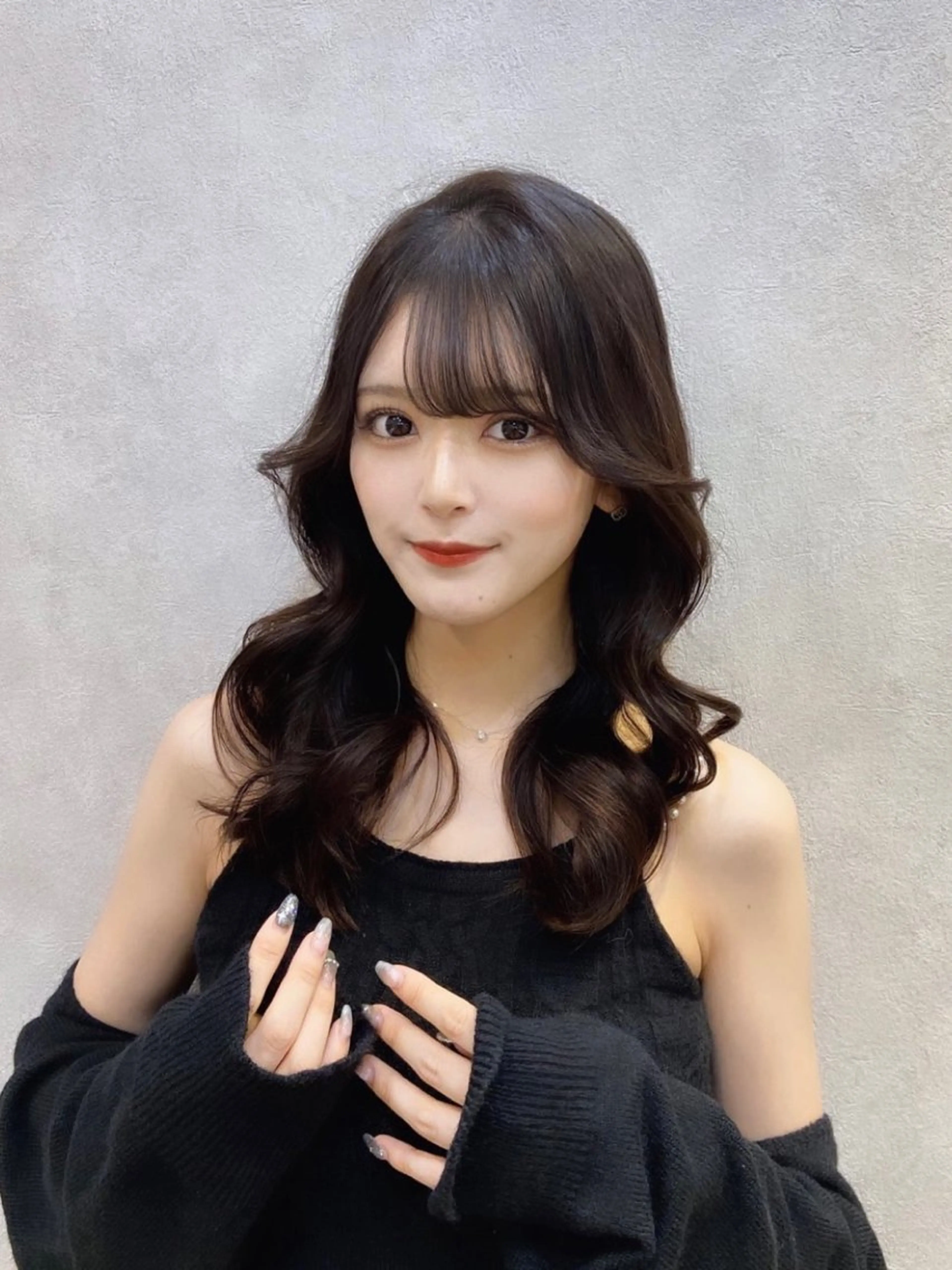 セミロング カラー ヘアアレンジ グレージュ 顔周りカット 韓国風ヘア レイヤーカット ヘアカラー トリートメント 🩷韓国ヘア/ヨシン モリ🩷Maikaのヘアスタイル