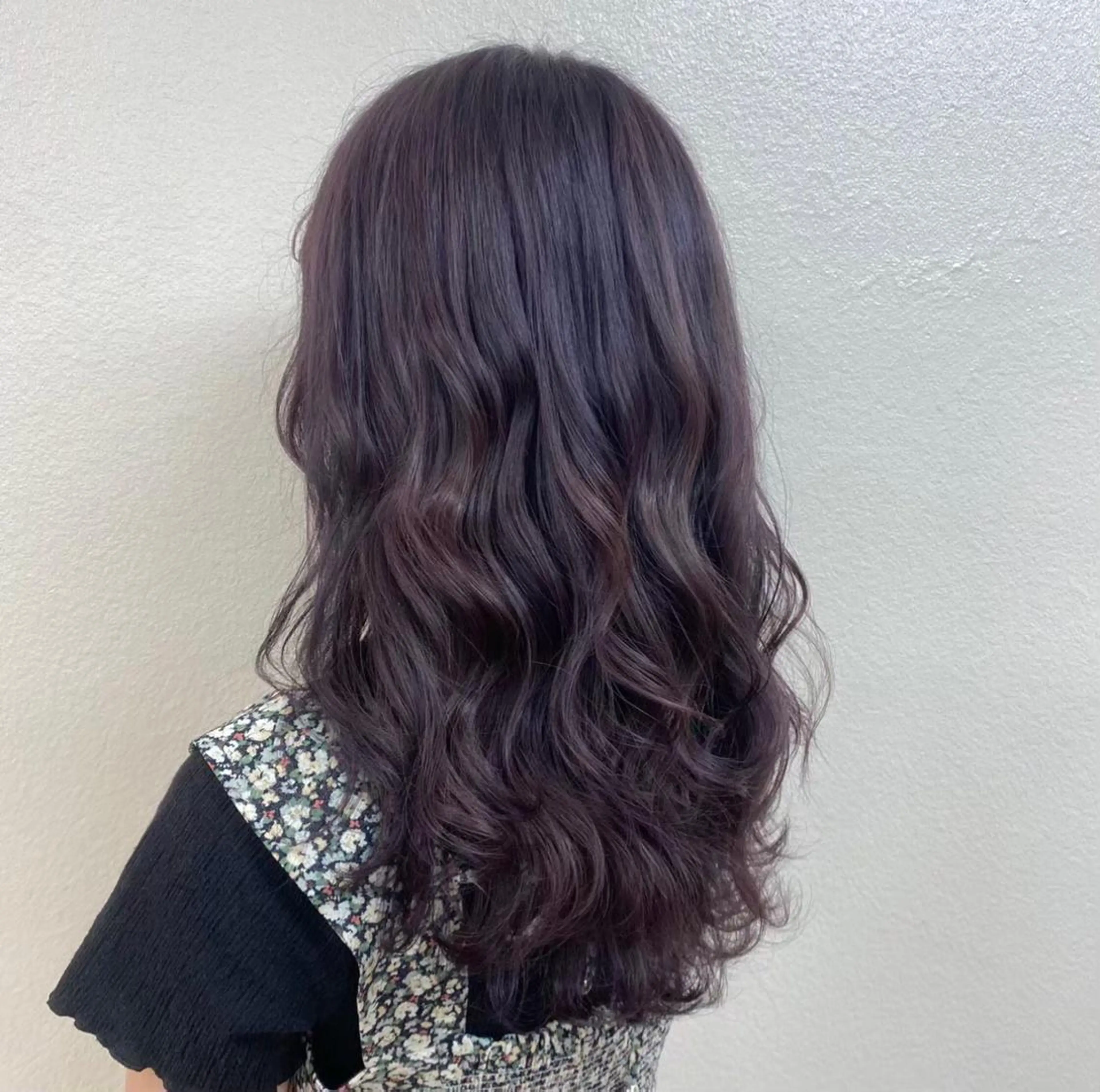 セミロング ヘアアレンジ メンズ ヘアカラー 🫧ハイトーン🫧 ベージュ🫧徹哉のヘアスタイル