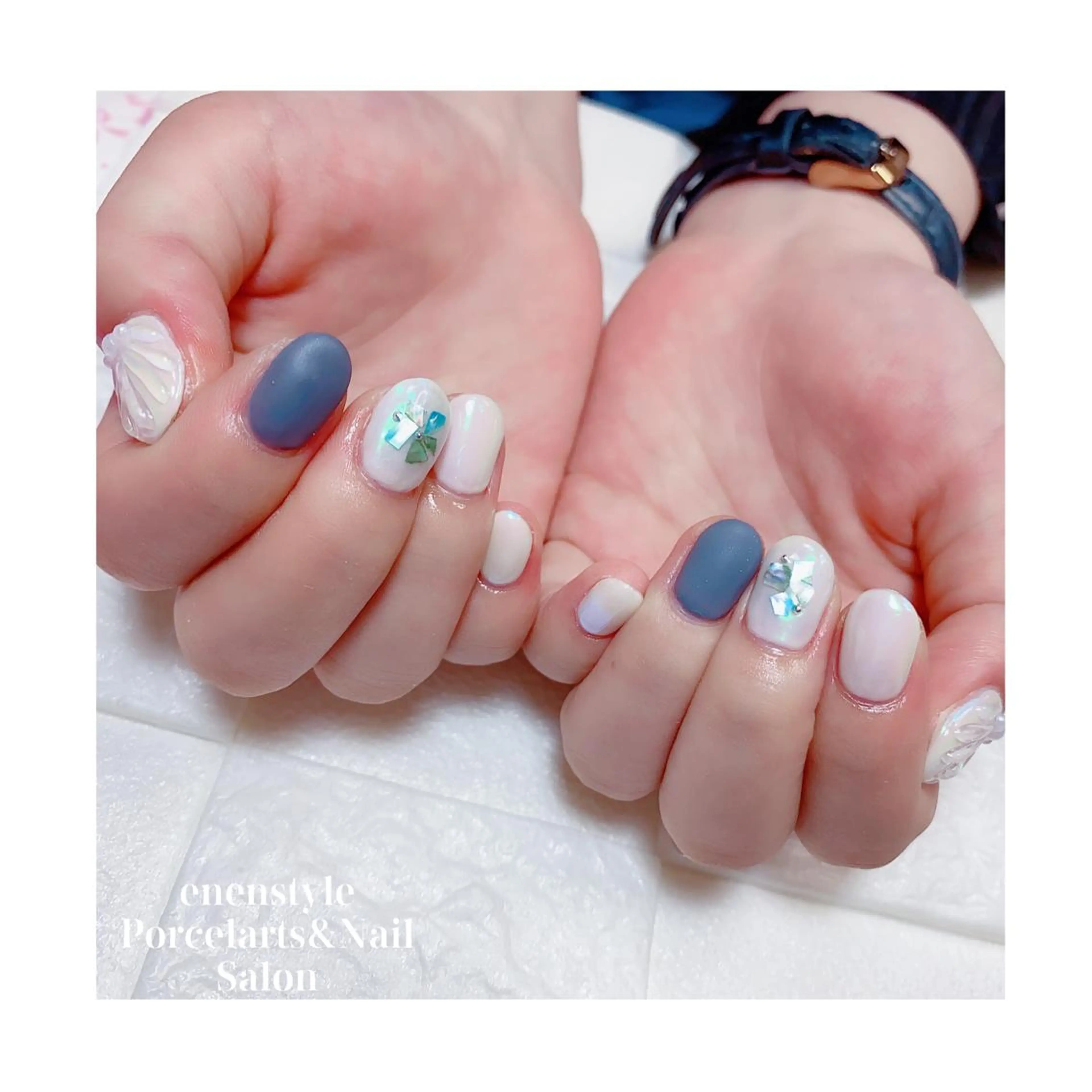 ミディアム ネイル ジェルネイル ニュアンスネイル オフィスネイル ワンカラーネイル パラジェル ハンドネイル 👑enen style👑のネイルデザイン