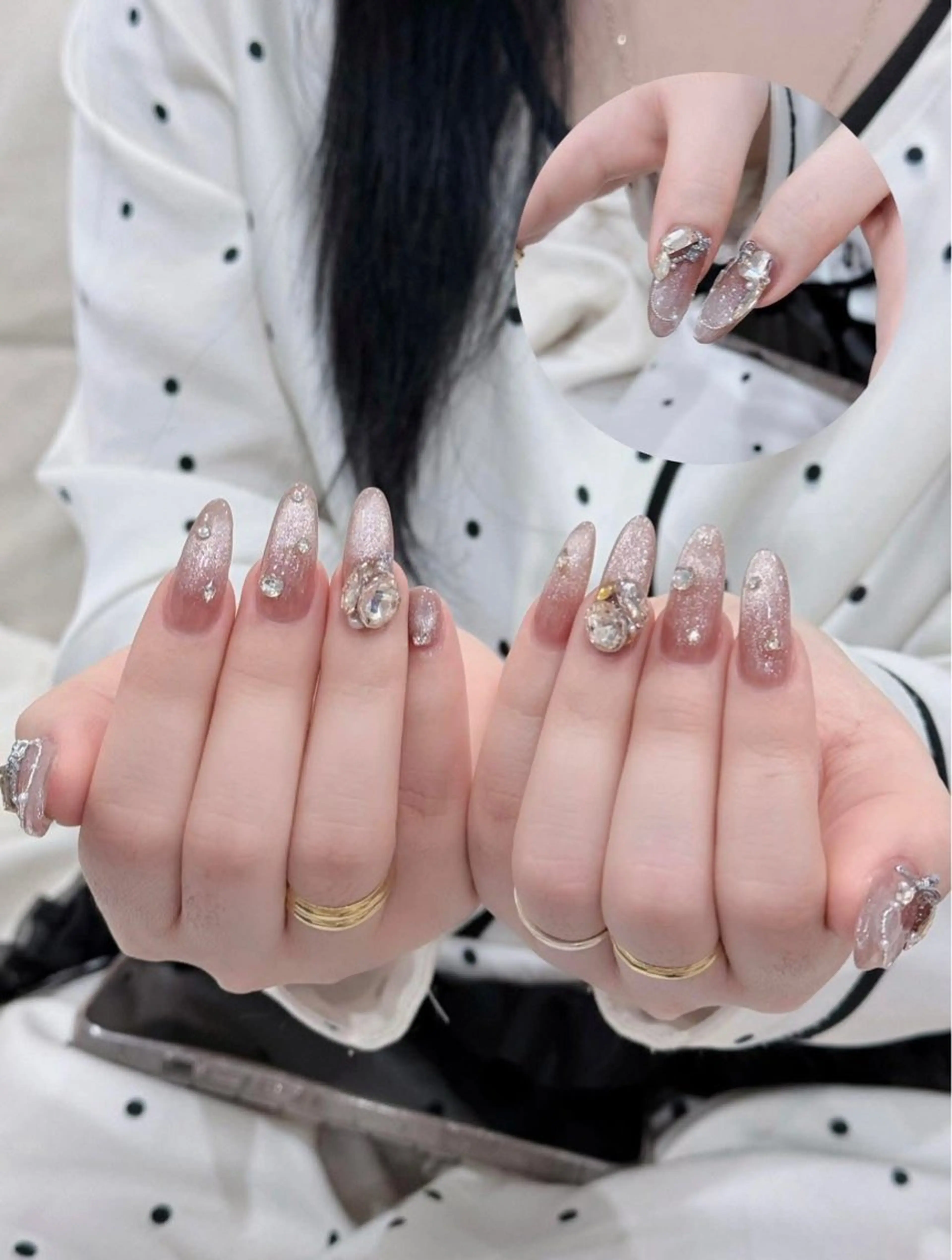 ネイル チークネイル フレンチネイル グラデーション キラキラネイル 韓国ネイル Minette nailHuongのネイルデザイン