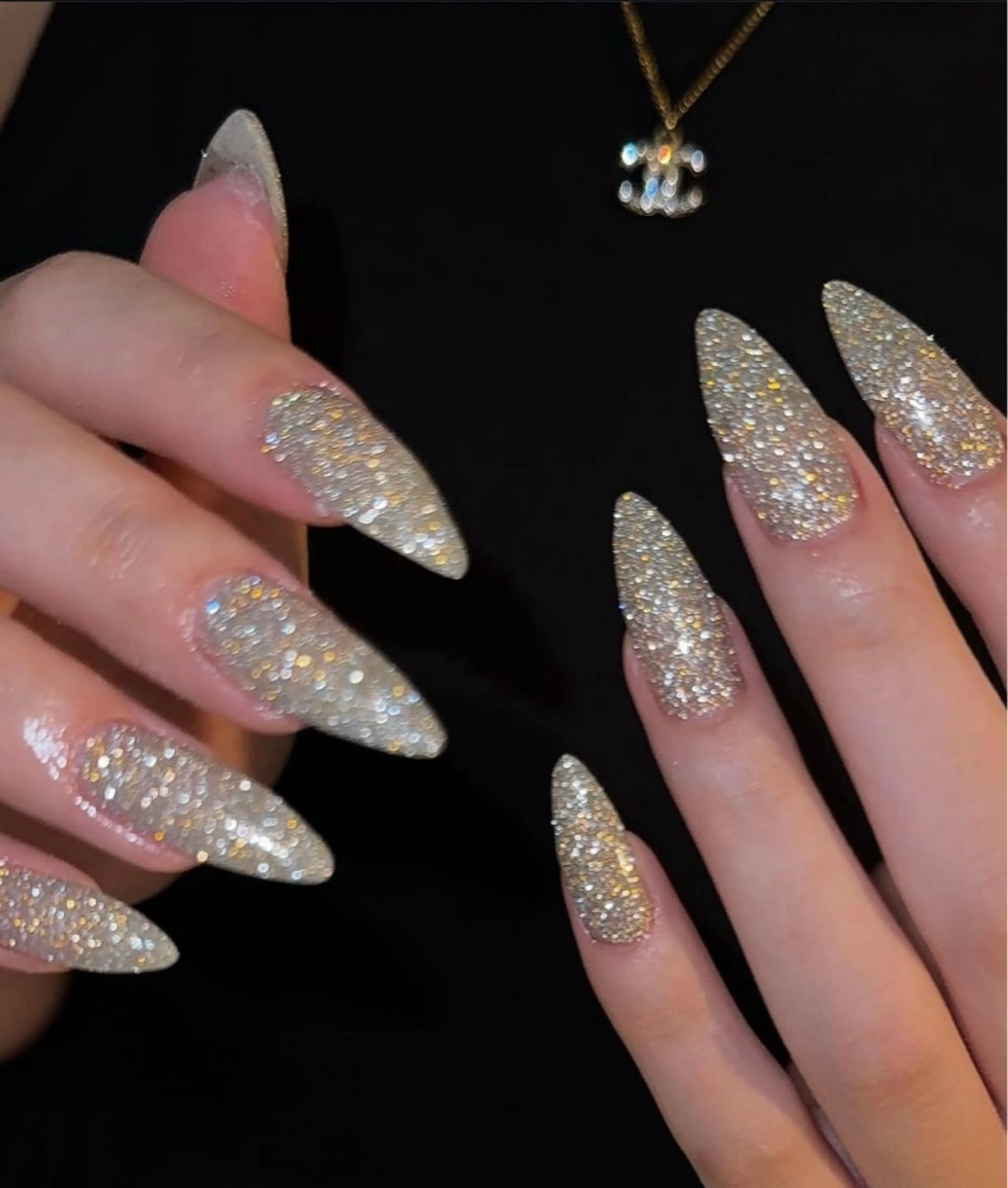 ネイル ハンドネイル BERA NAILSのネイルデザイン