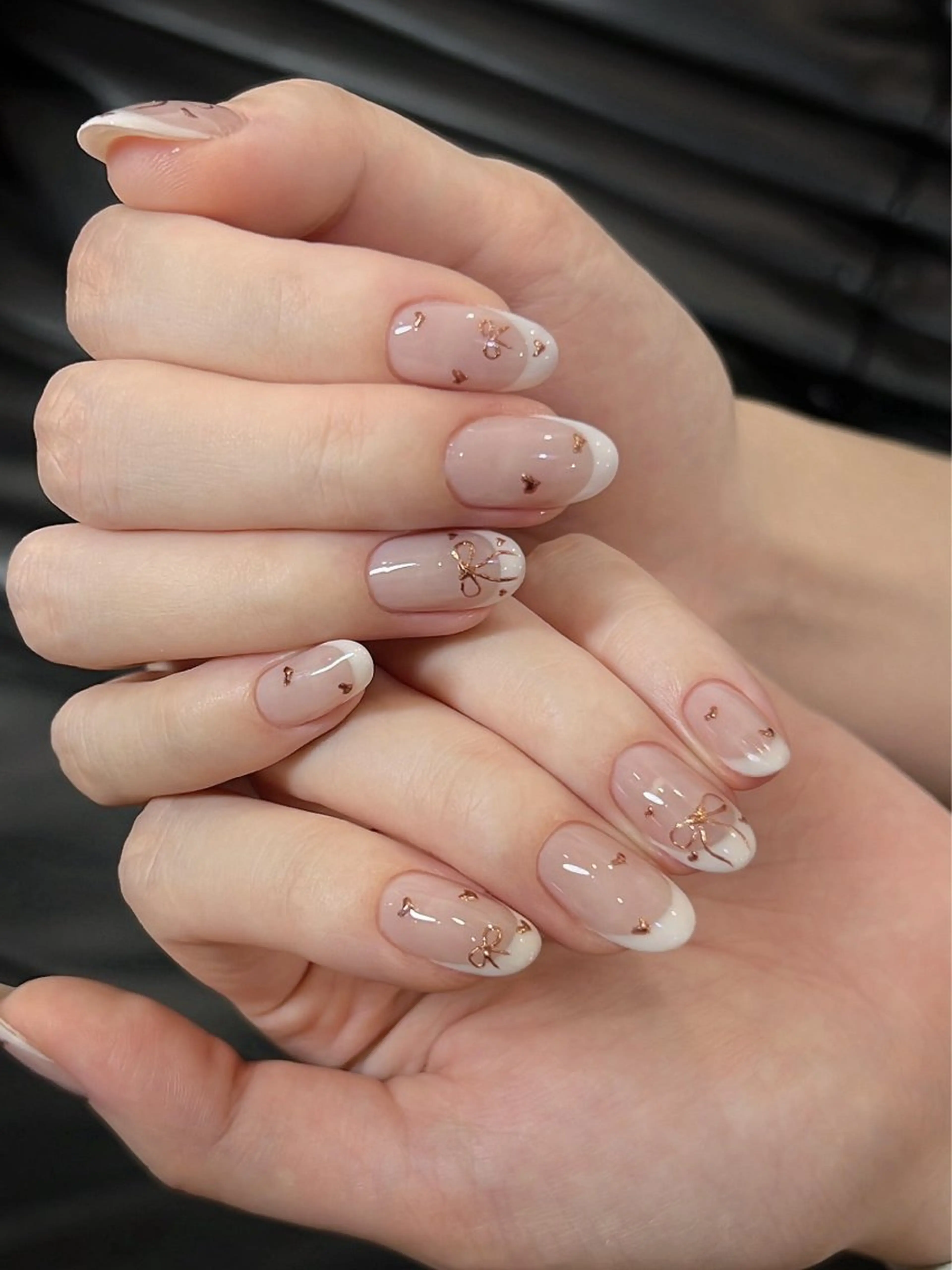 ネイル フレンチネイル ミラーネイル FuFu.Nail 2️⃣番のネイルデザイン