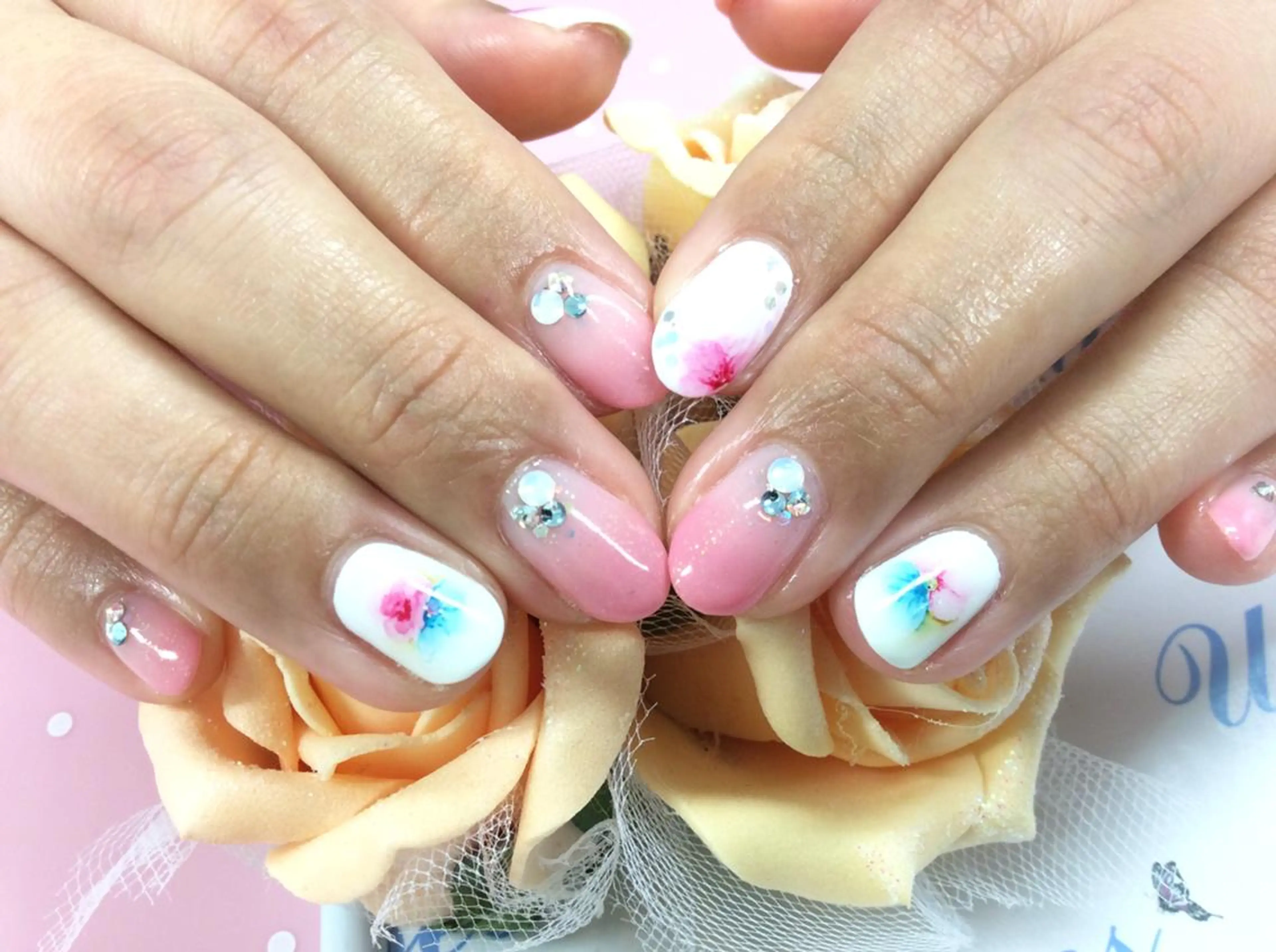 ネイル ユリシスネイル 担当近藤のネイルデザイン