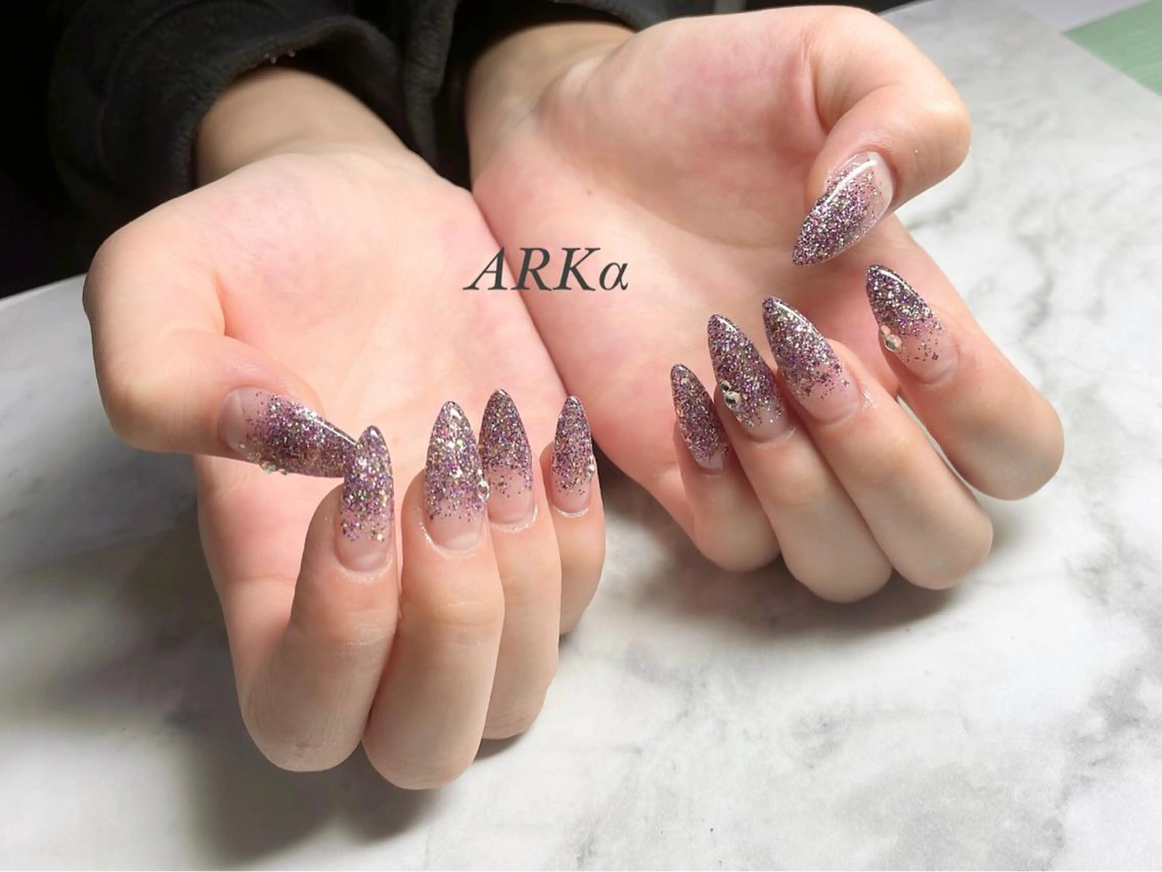 ネイル ハンドネイル ARKα Nishiのネイルデザイン