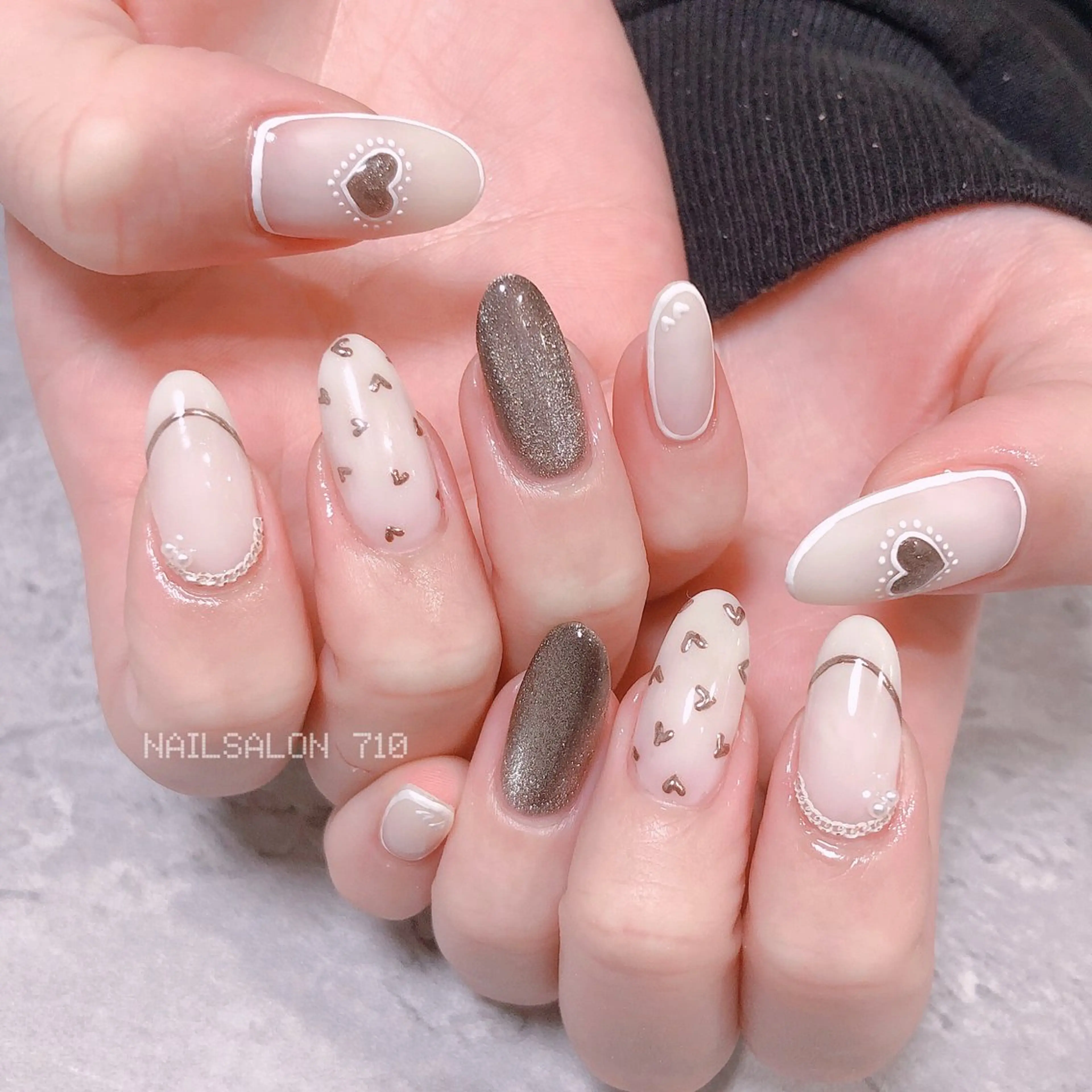ネイル ハンドネイル フットネイル ナナイチゼロ I.Naoのネイルデザイン
