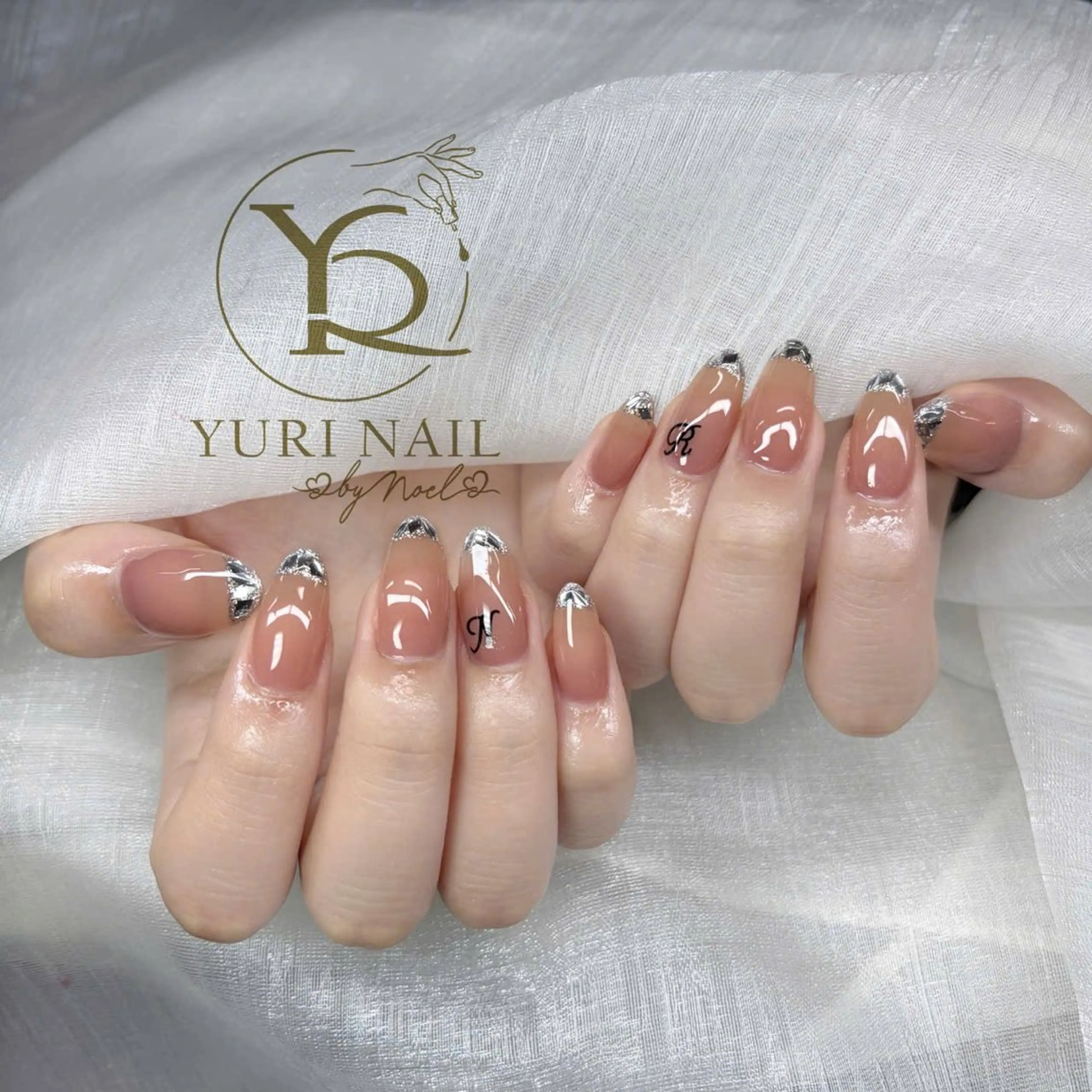 ネイル チークネイル フットネイル フレンチネイル グラデーション キラキラネイル ハンドネイル フットネイル ハンドケア YURI Nail Funabashiのネイルデザイン