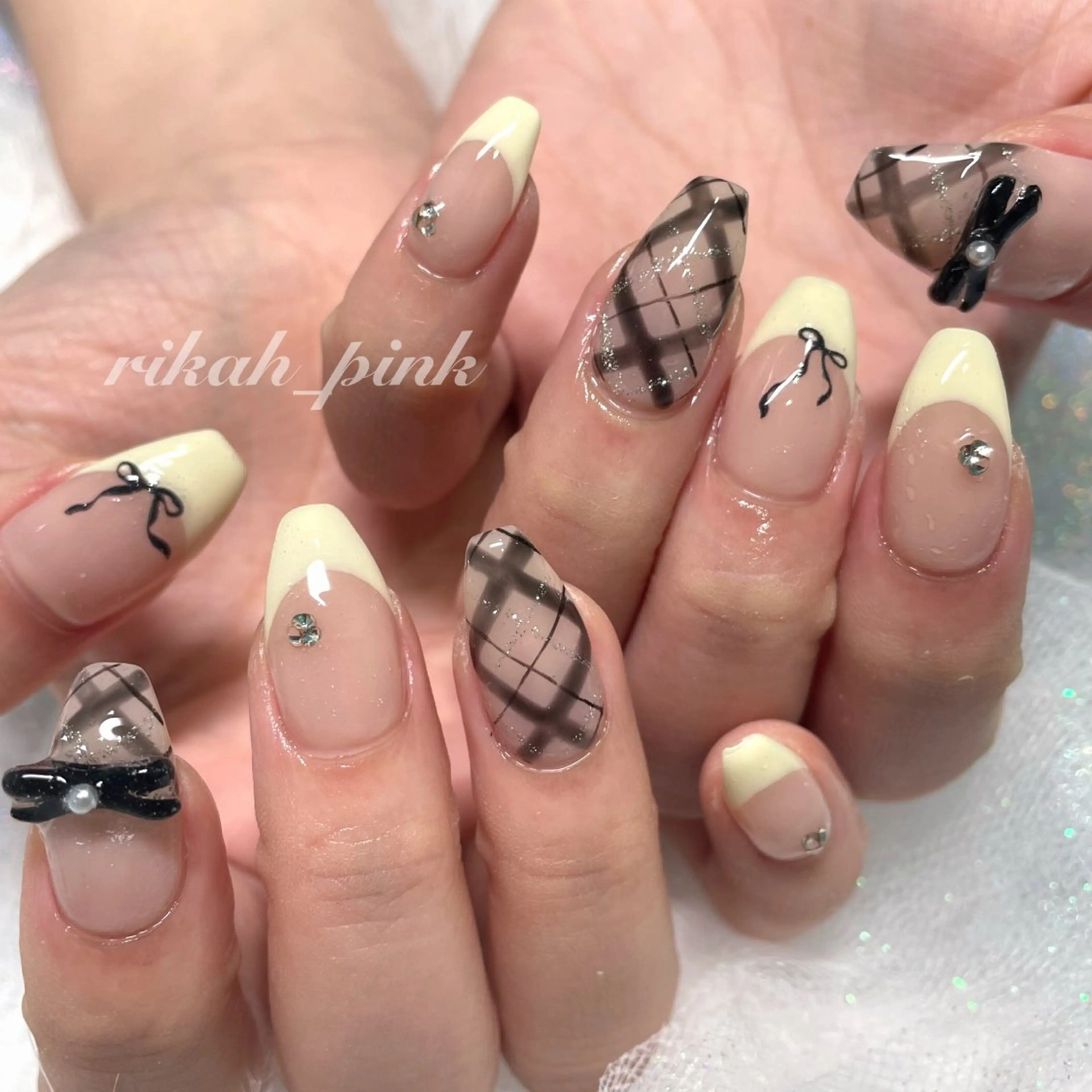 ネイル アートネイル フレンチネイル HIKA🦋 個性派スカルプネイルのネイルデザイン