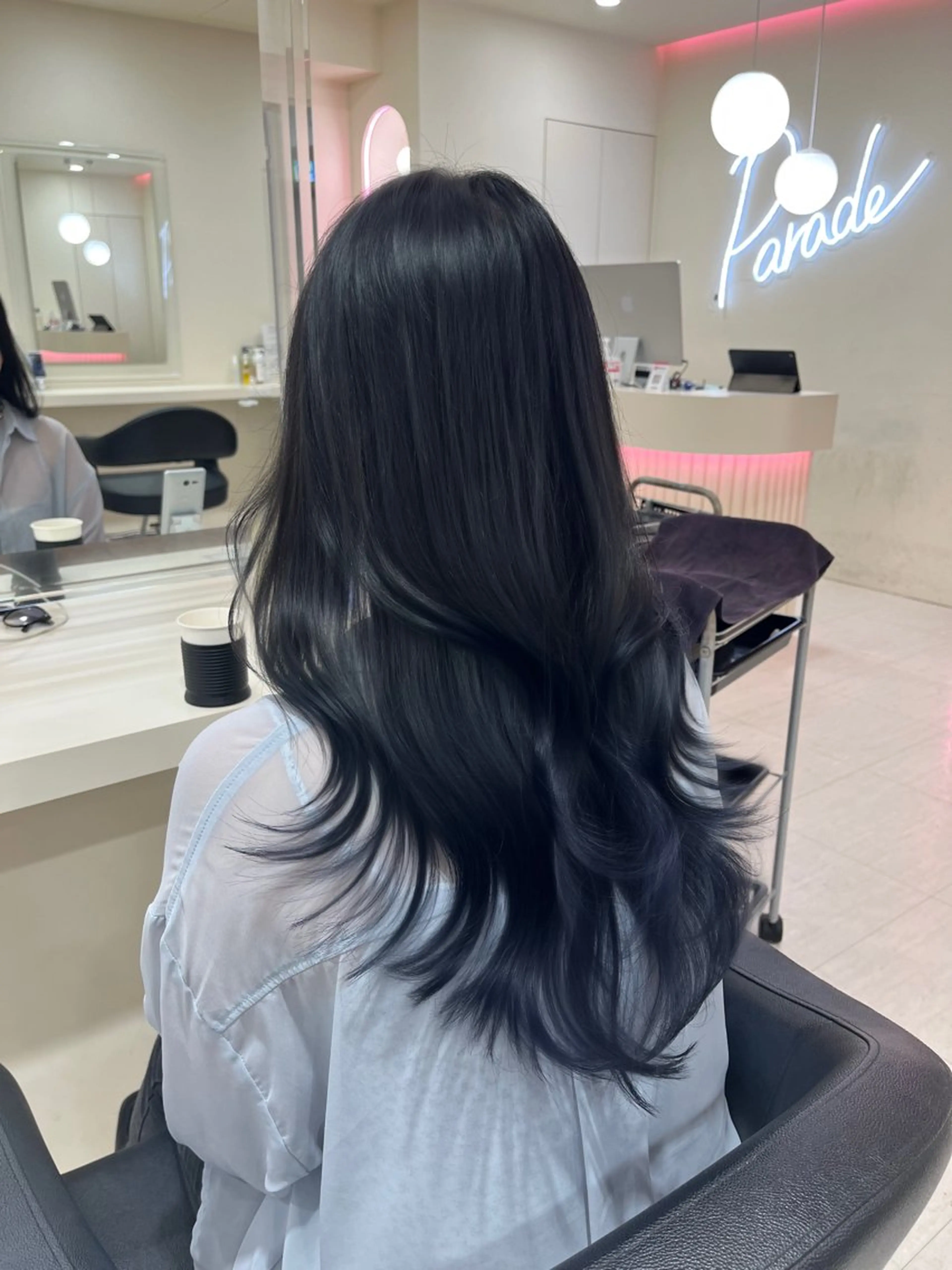 セミロング カラー ヘアアレンジ ヘアカラー 💟RINNA 艶カラー💟のヘアスタイル