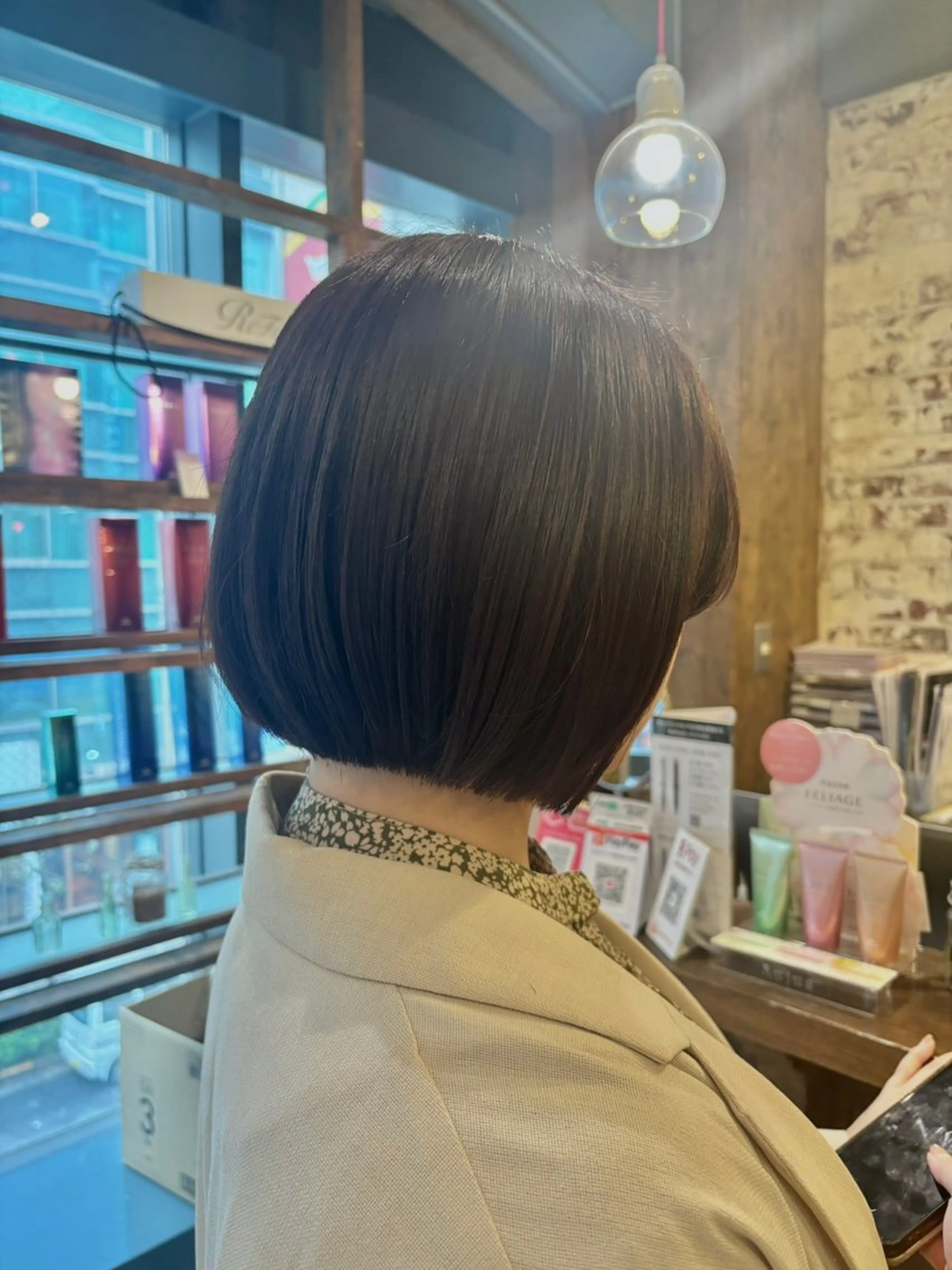 ショート カラー ボブ カット トリートメント 七井 香奈 (なないかな)のヘアスタイル