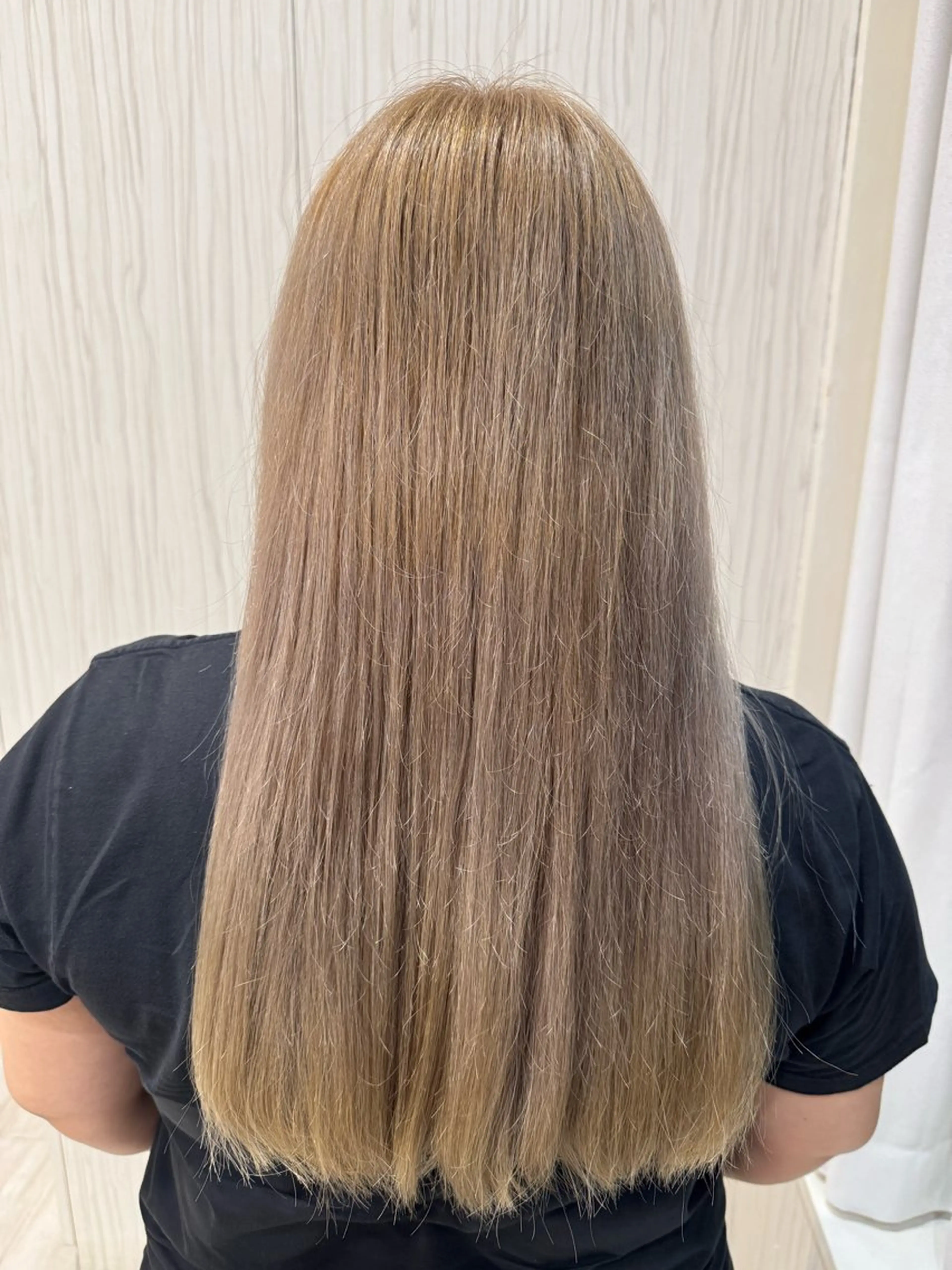 ロング カット ヘアカラー 松尾 怜奈のヘアスタイル