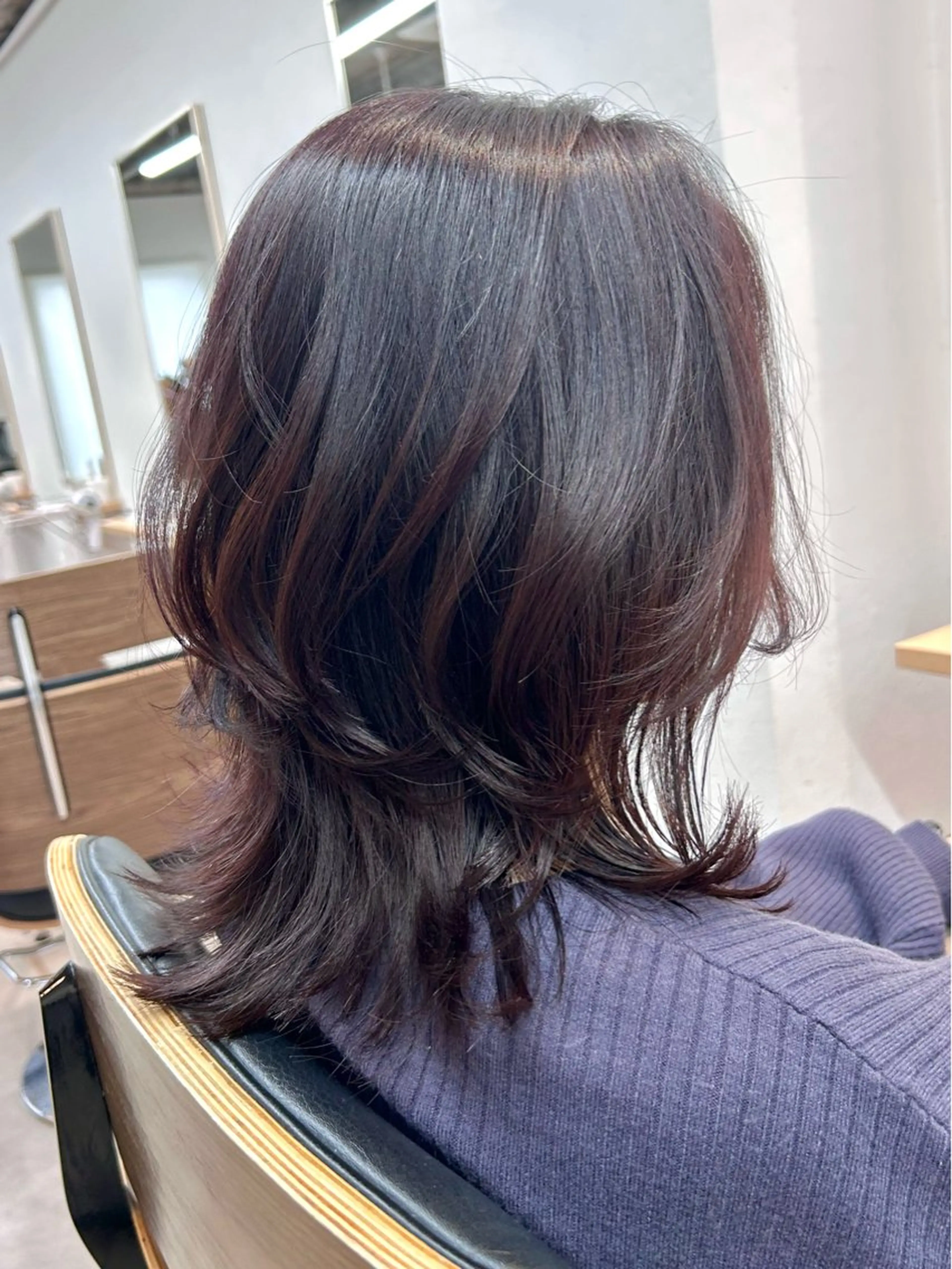 ミディアム カラー ラベンダーカラー カット ヘアカラー トリートメント ショート/レイヤー/ 艶カラー/まなみのヘアスタイル